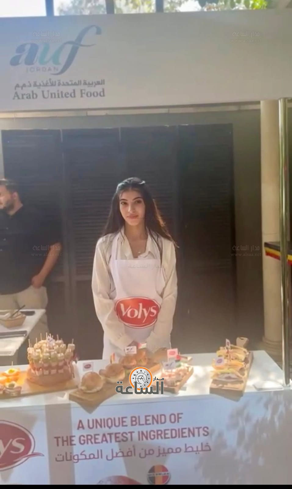 Madar Al-Saa Images 0.6448038376774013