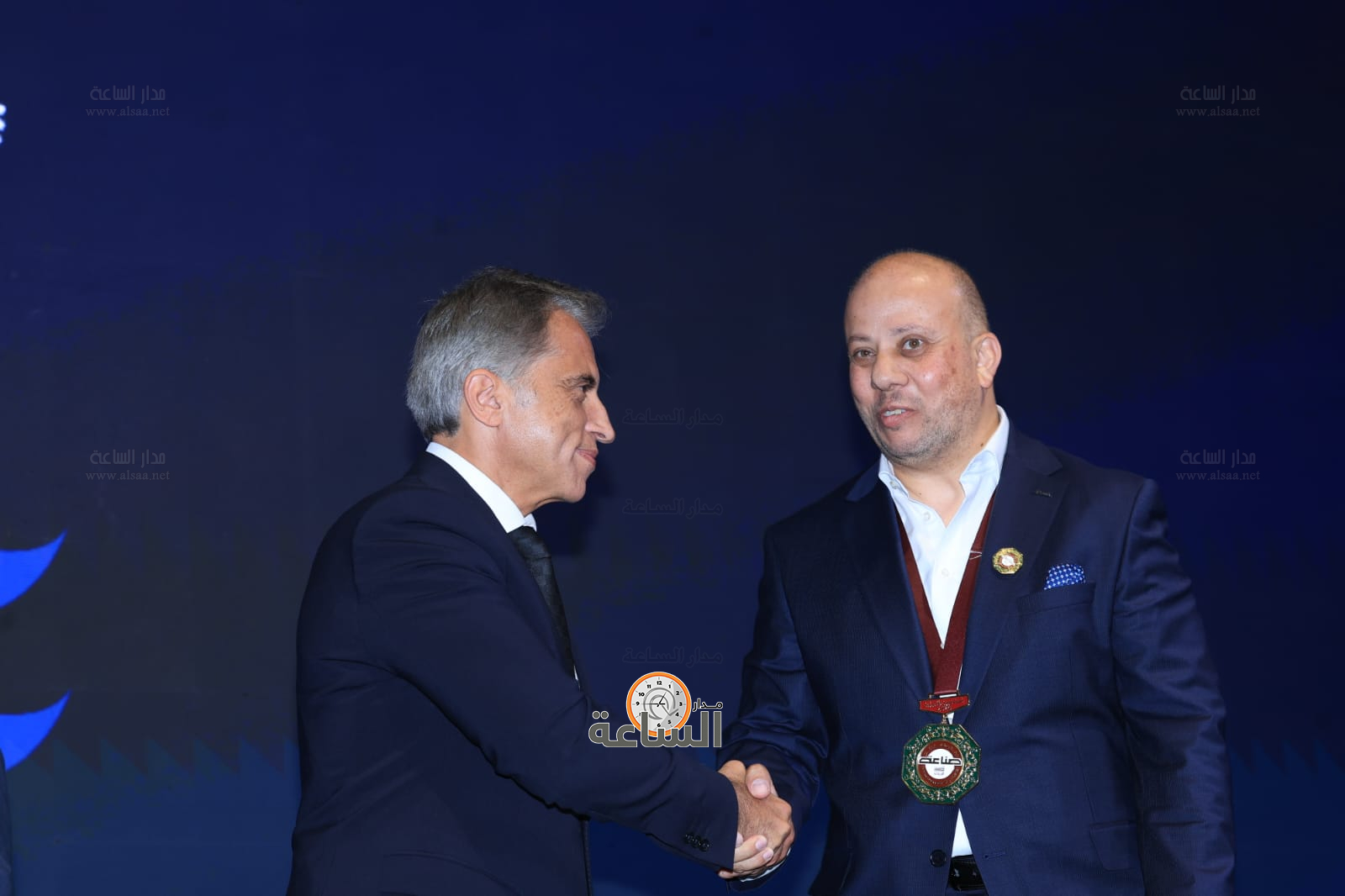 Madar Al-Saa Images 0.20479376319287024