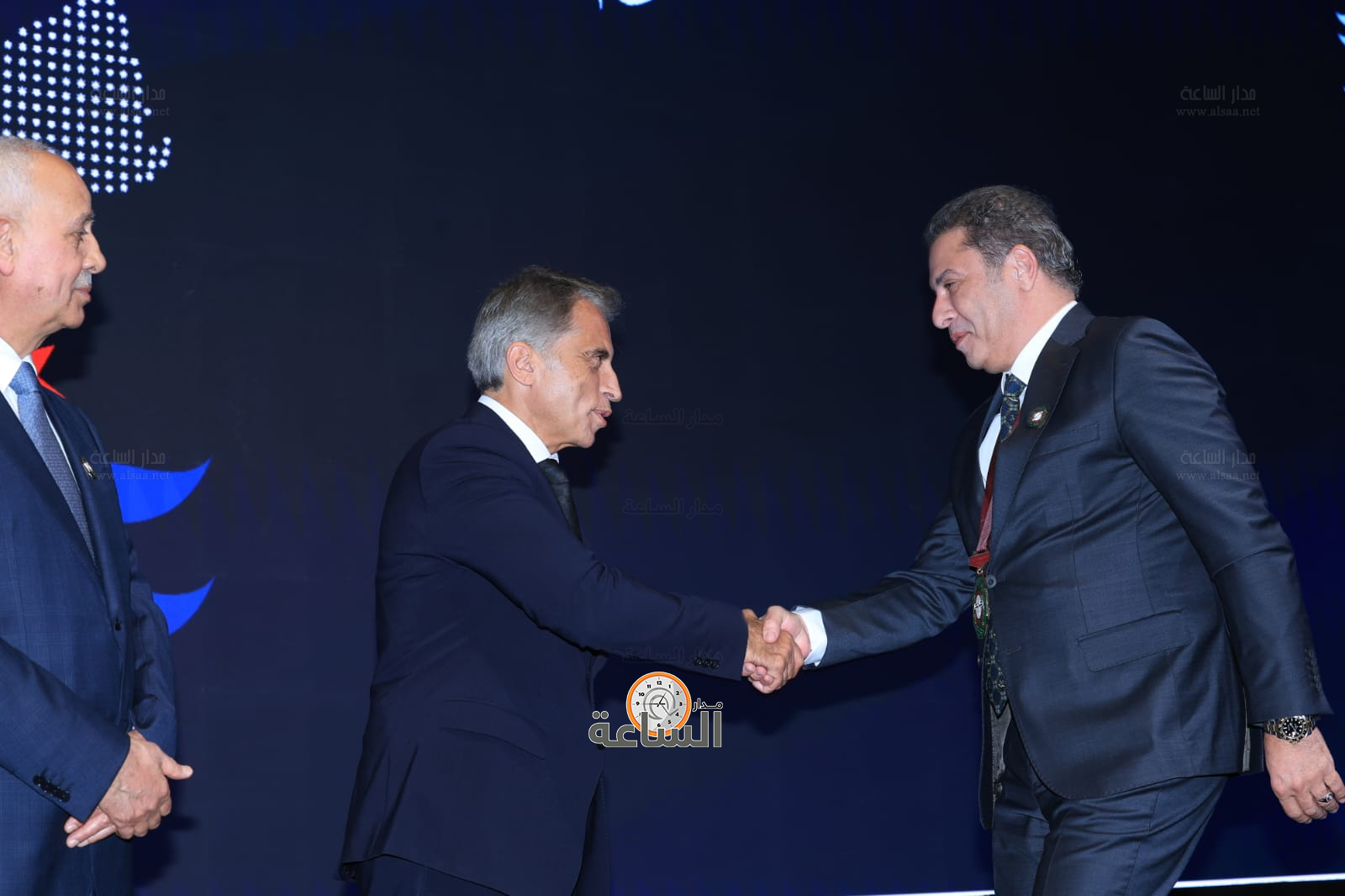 Madar Al-Saa Images 0.23022418488430108