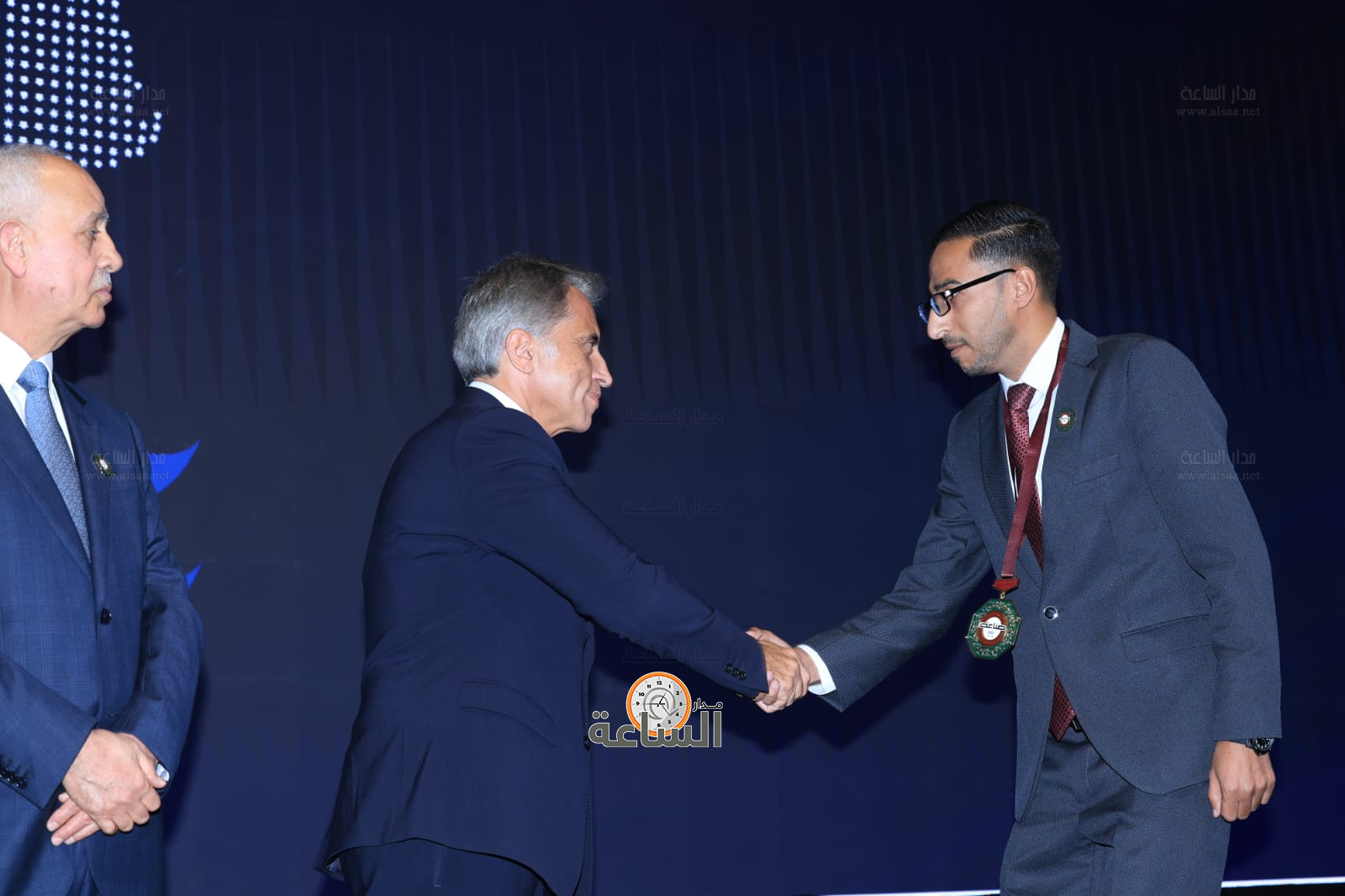 Madar Al-Saa Images 0.5287144509500523