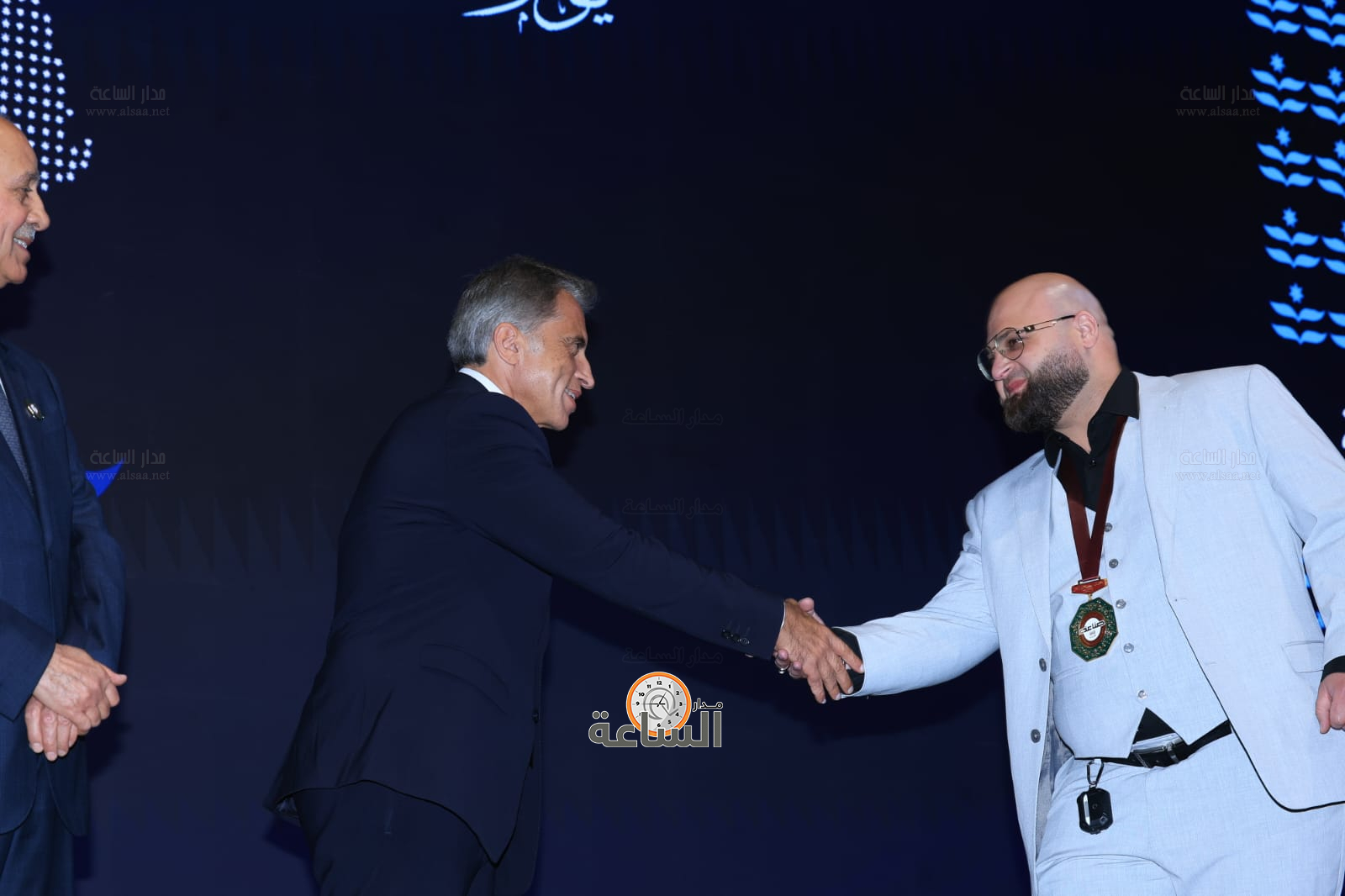 Madar Al-Saa Images 0.7663493846830486