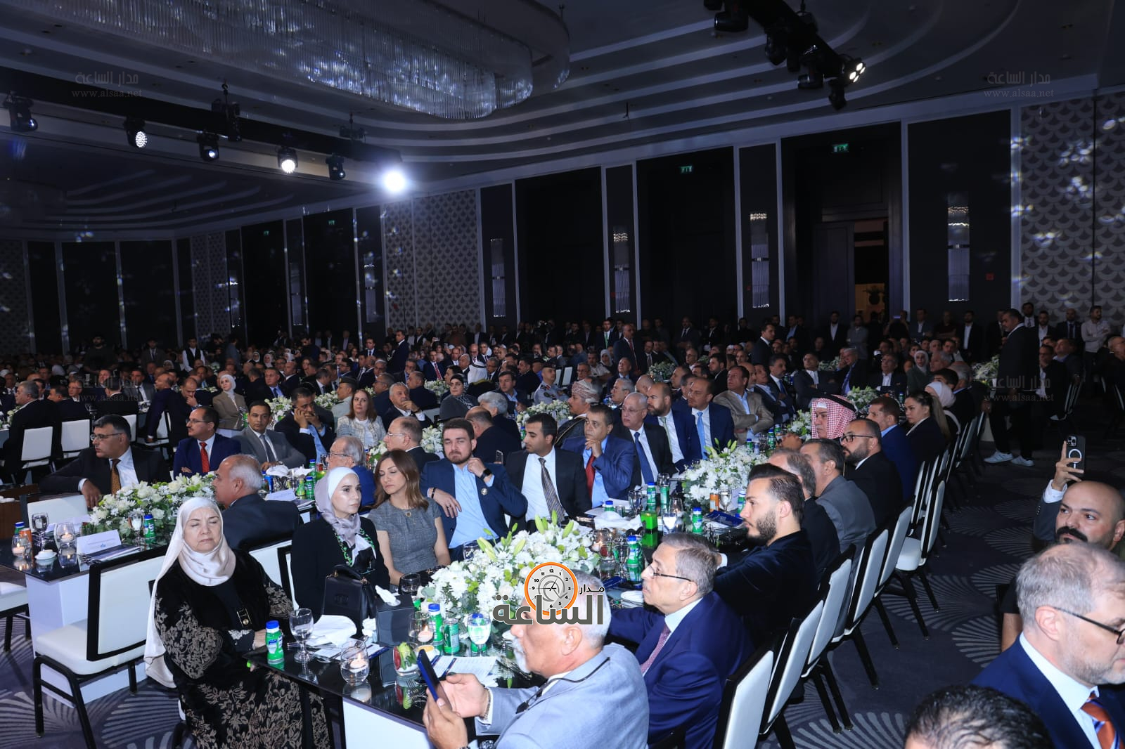 Madar Al-Saa Images 0.17061195556683162