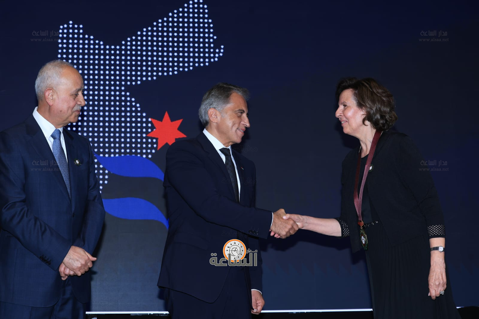 Madar Al-Saa Images 0.4490564659959069