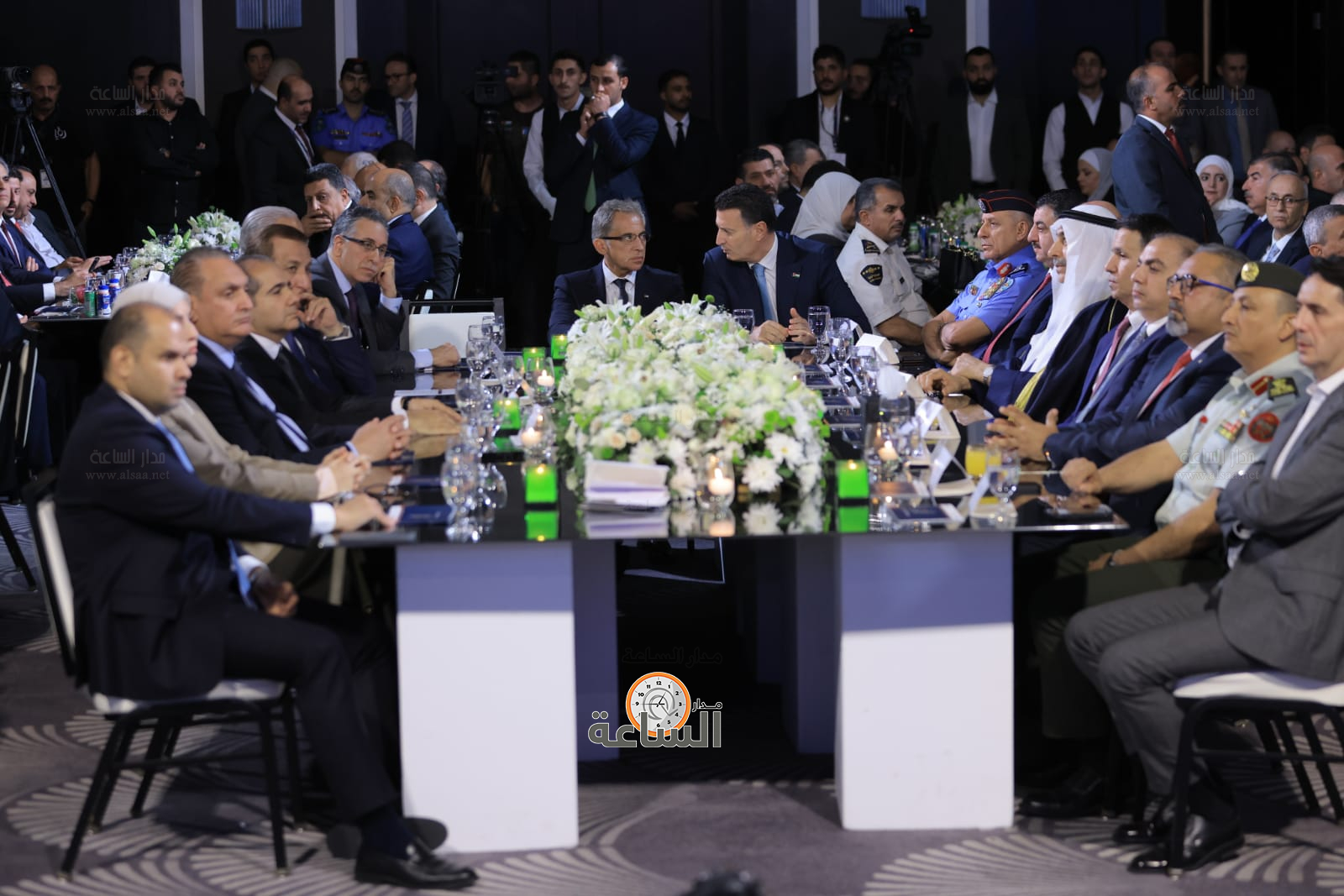 Madar Al-Saa Images 0.22631639636493406