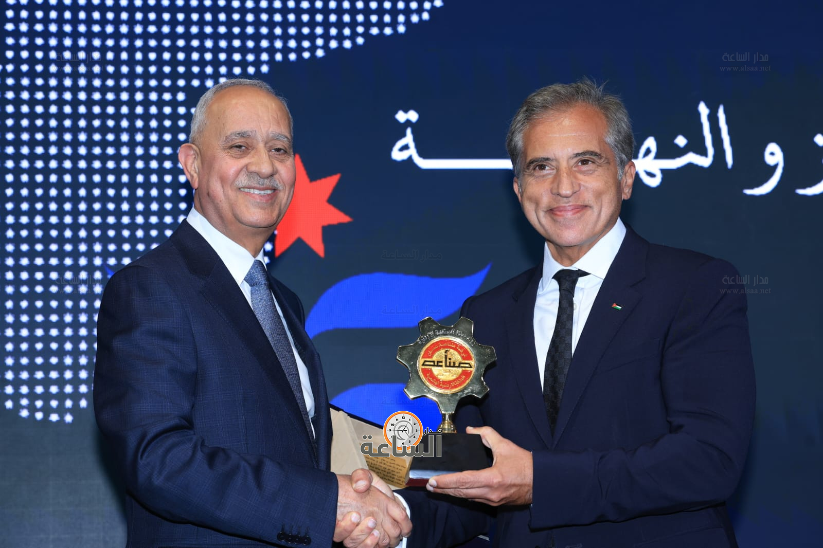 Madar Al-Saa Images 0.3477599902152878