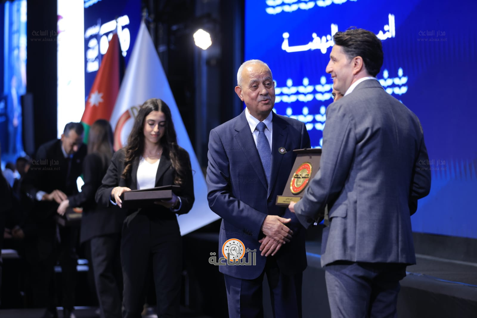 Madar Al-Saa Images 0.7292459345118268