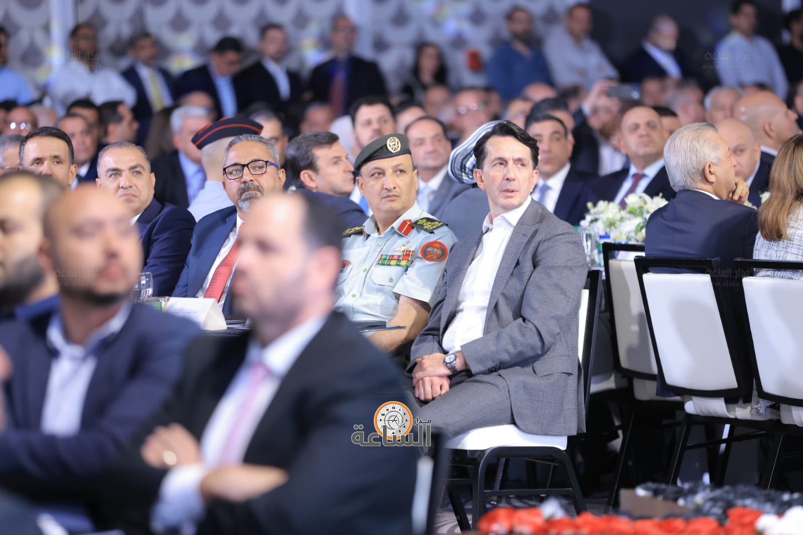 Madar Al-Saa Images 0.18223159288680035