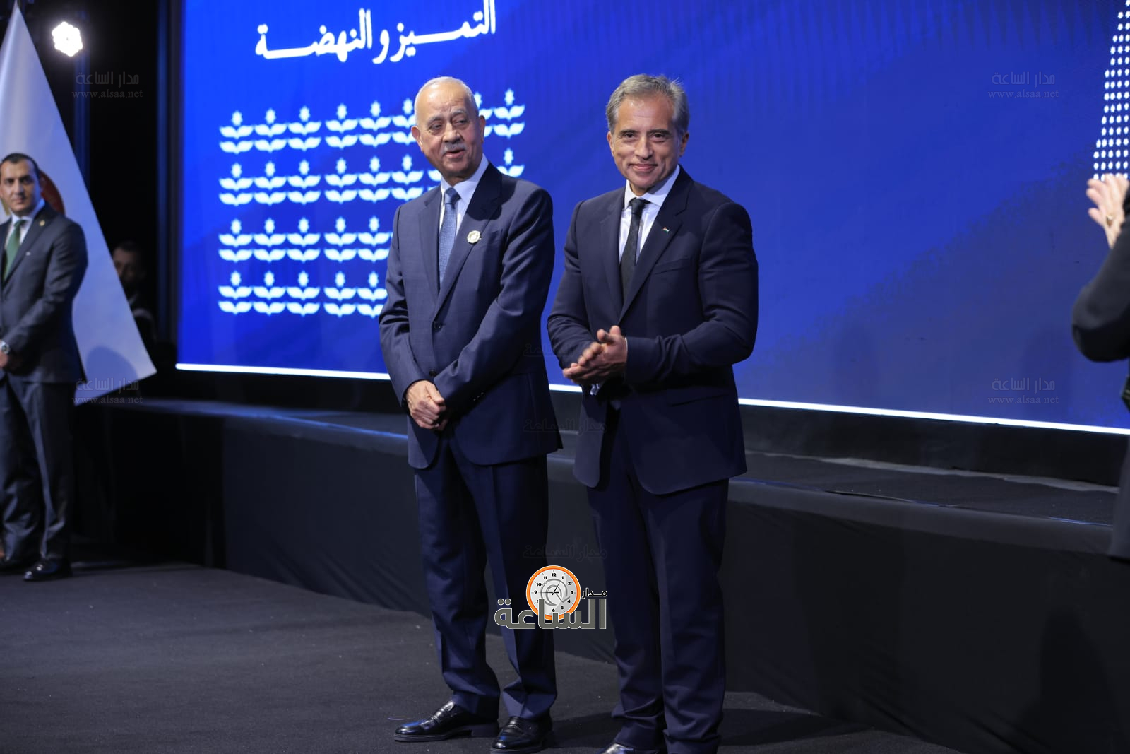 Madar Al-Saa Images 0.669123415312484