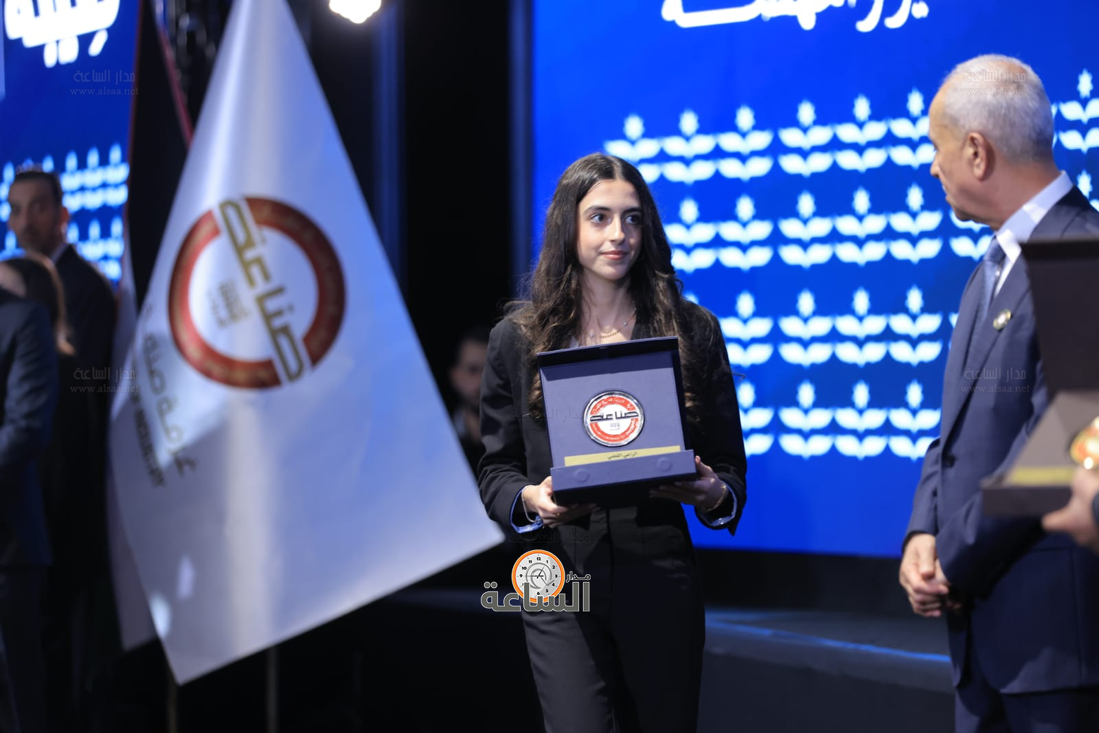 Madar Al-Saa Images 0.9714729758924169