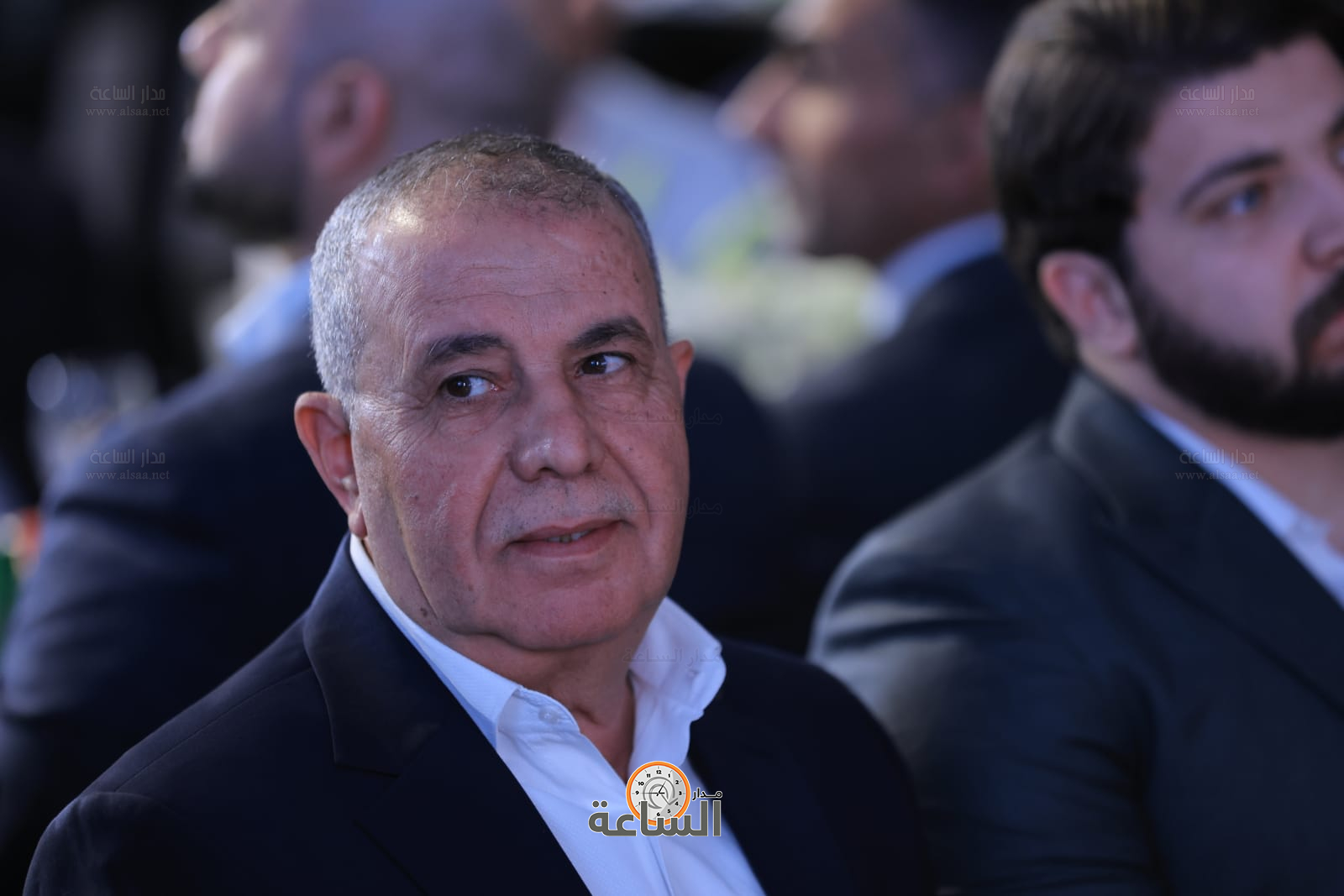 Madar Al-Saa Images 0.575125618609461