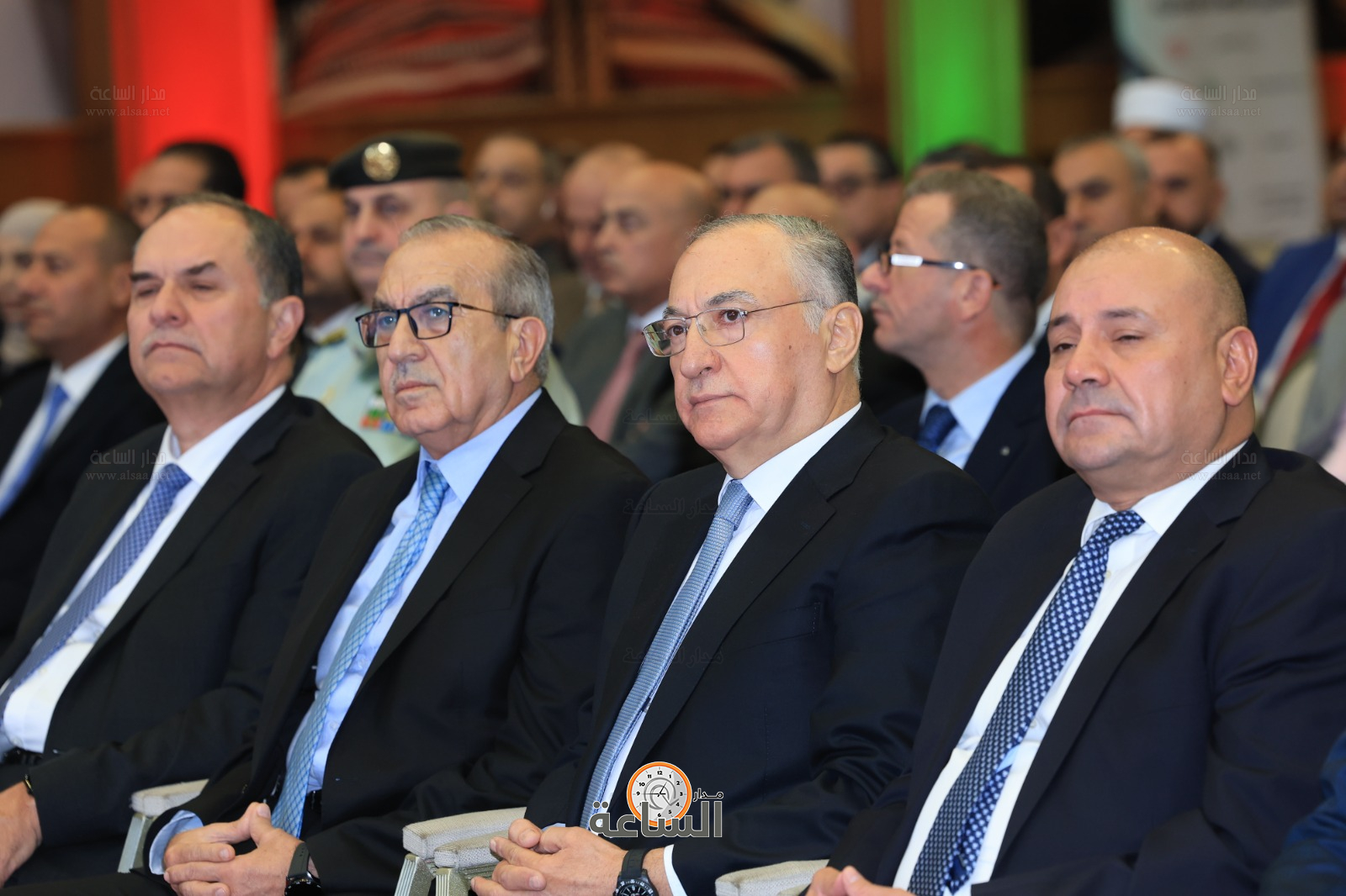 Madar Al-Saa Images 0.8982884799048465