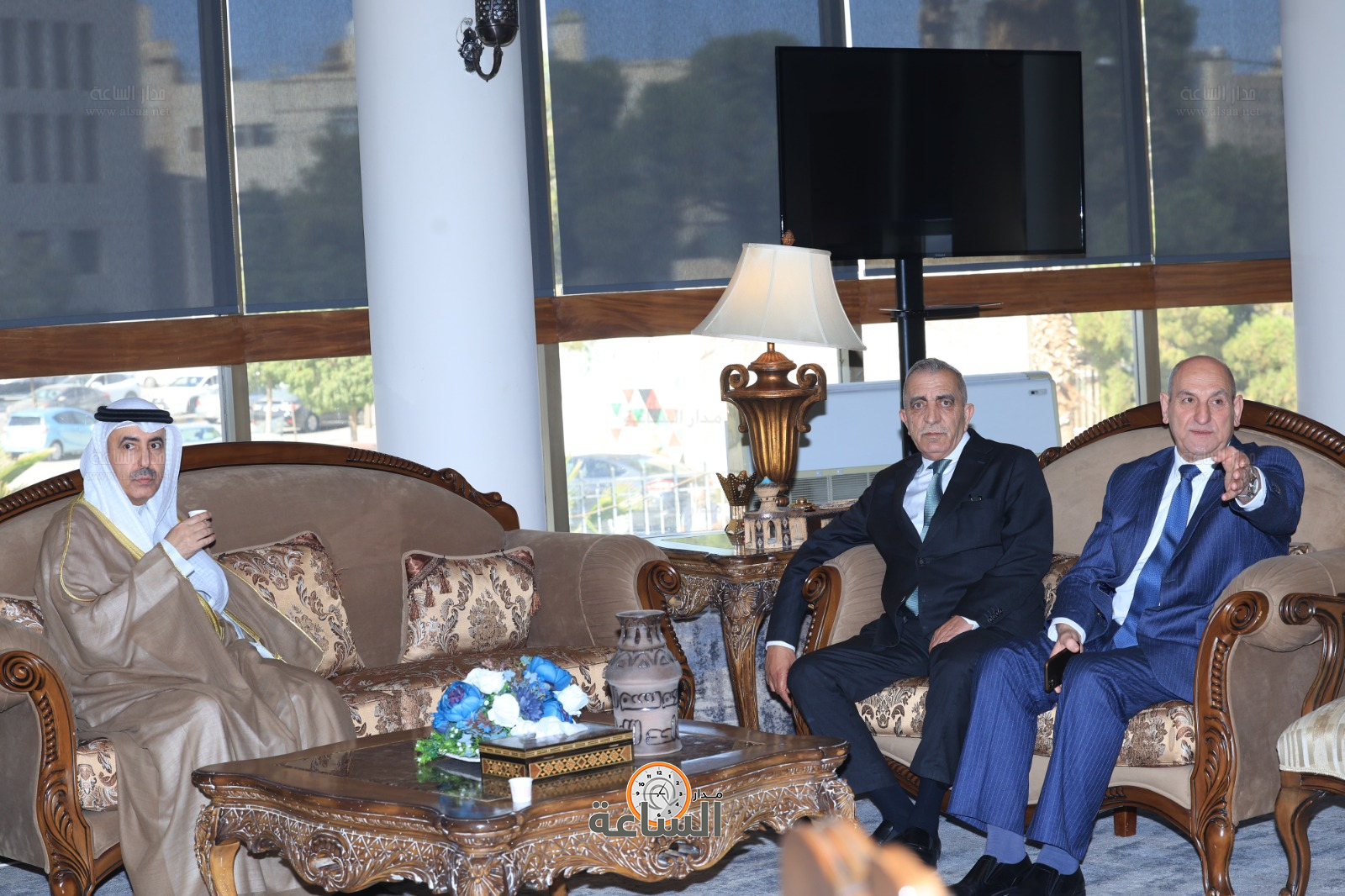 Madar Al-Saa Images 0.5254211617830756