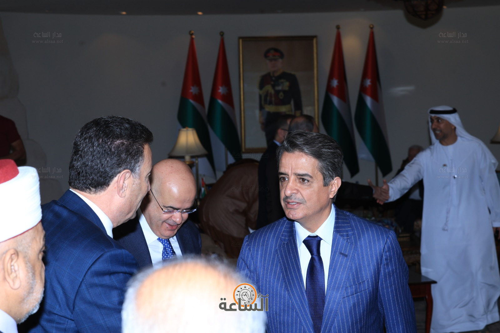 Madar Al-Saa Images 0.39798623592487503