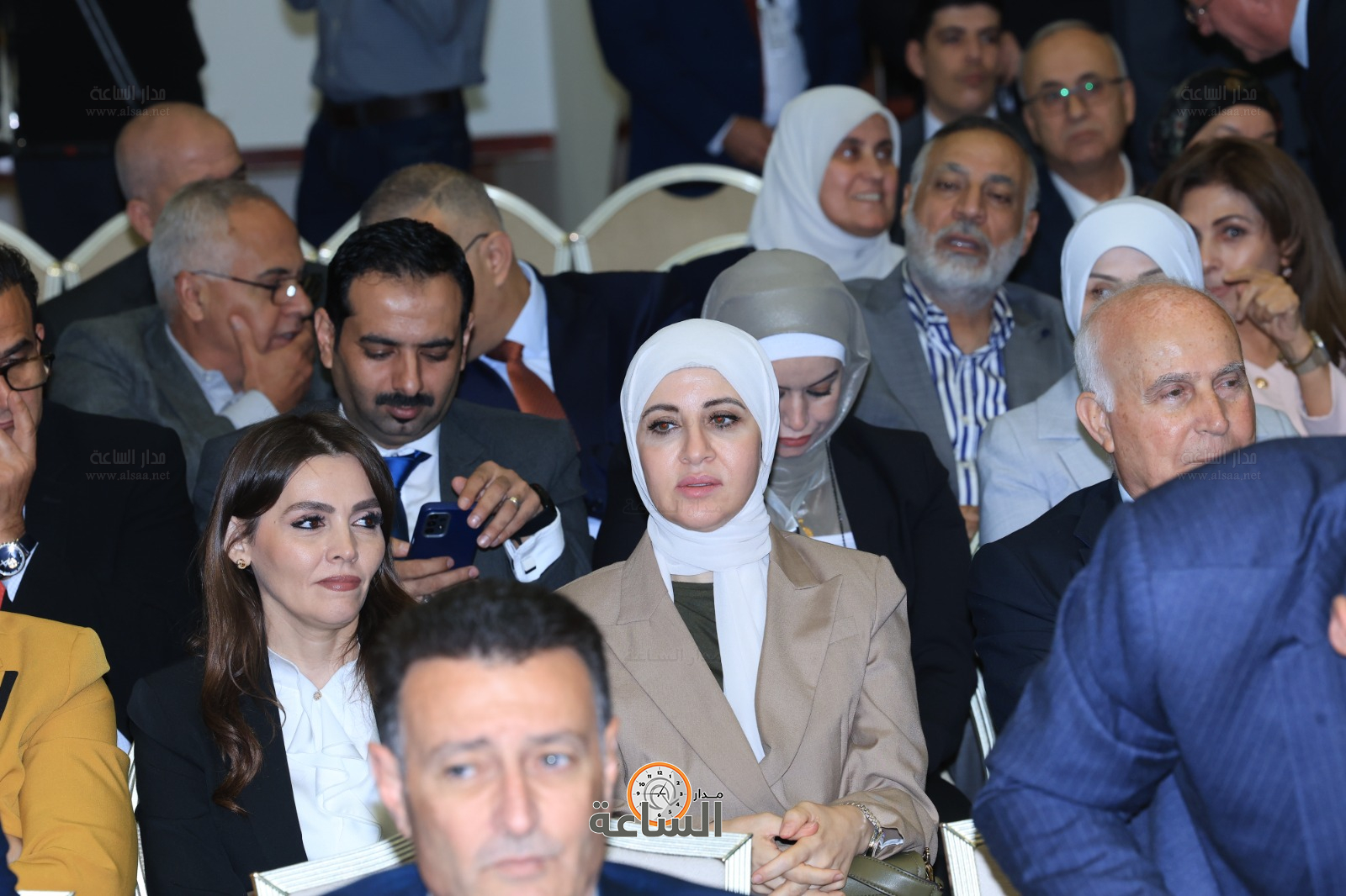 Madar Al-Saa Images 0.4453559974510125