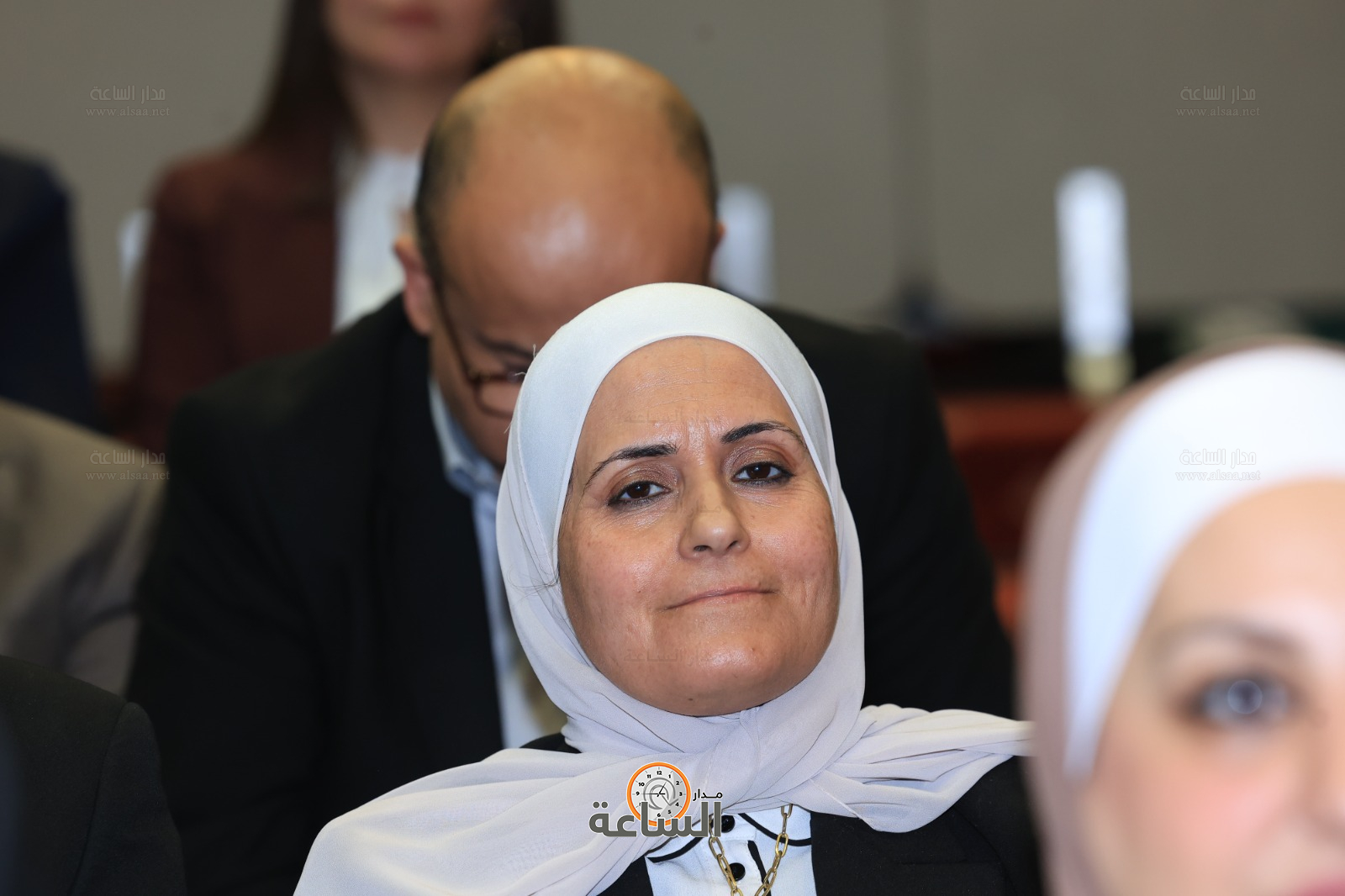 Madar Al-Saa Images 0.6677129188719604