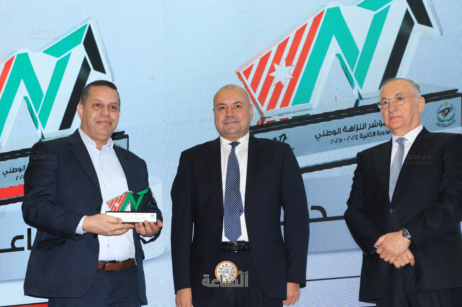 Madar Al-Saa Images 0.7622268042141844