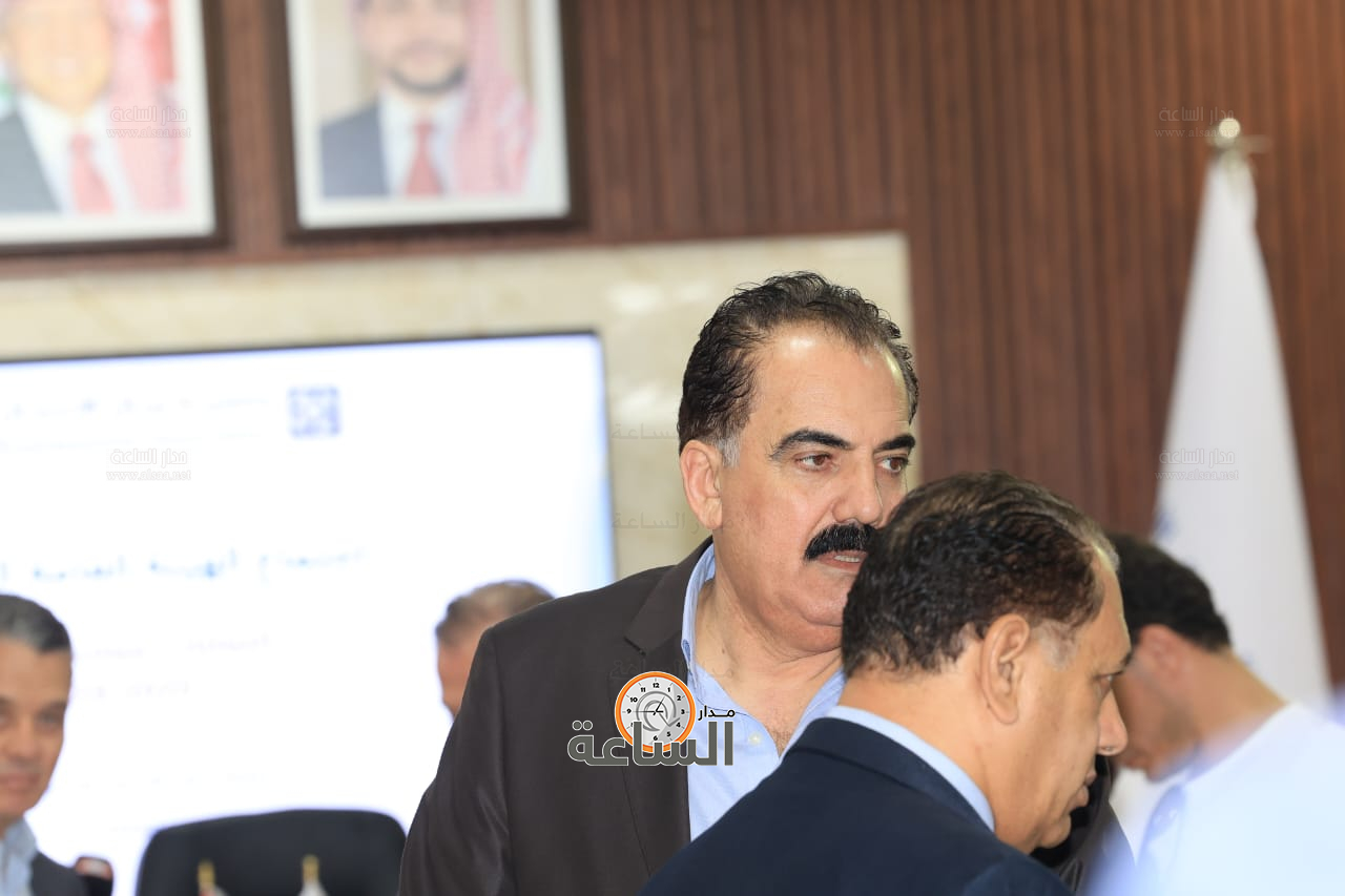 Madar Al-Saa Images 0.9315930489313382