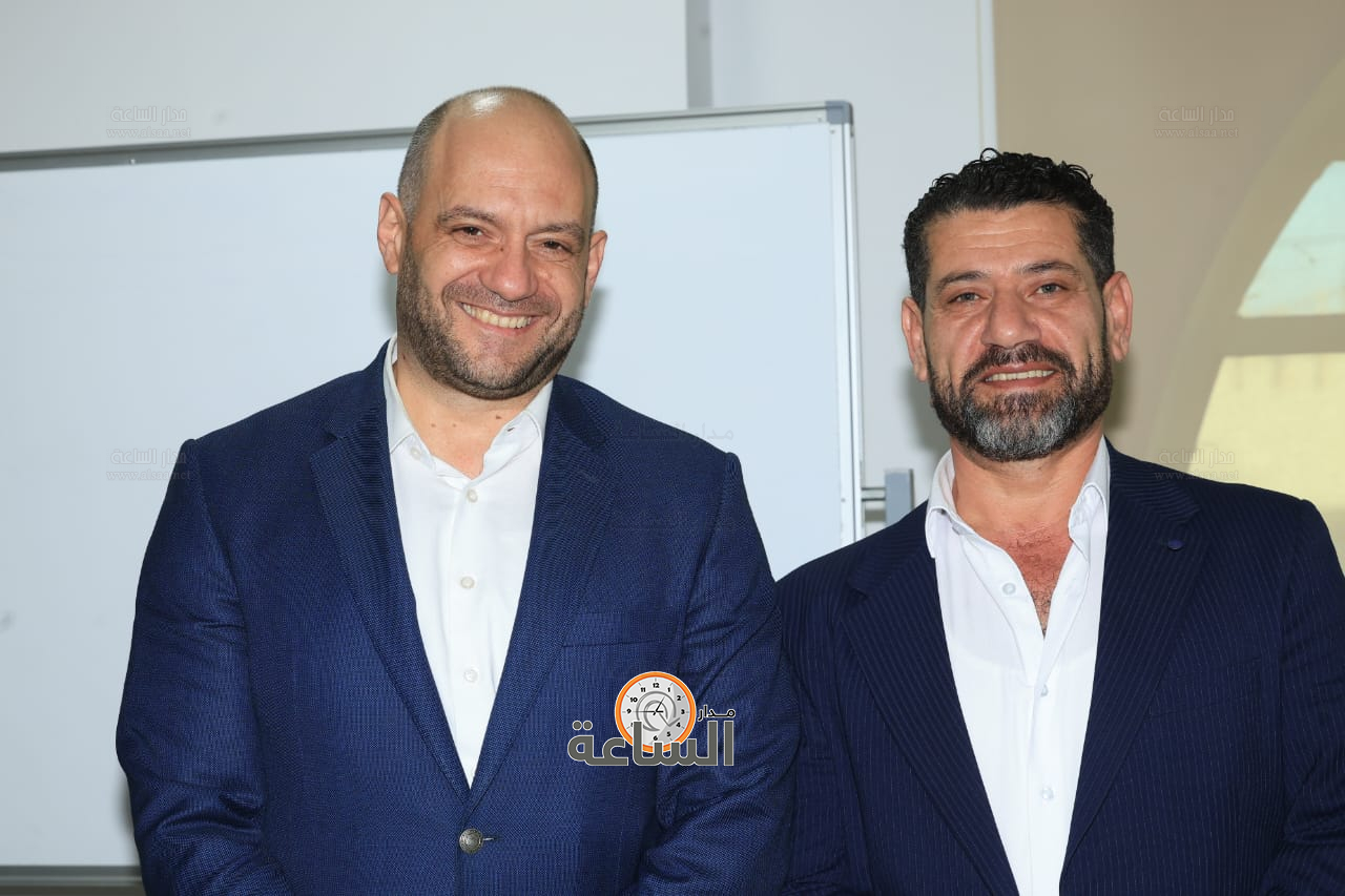 Madar Al-Saa Images 0.8370357782373856