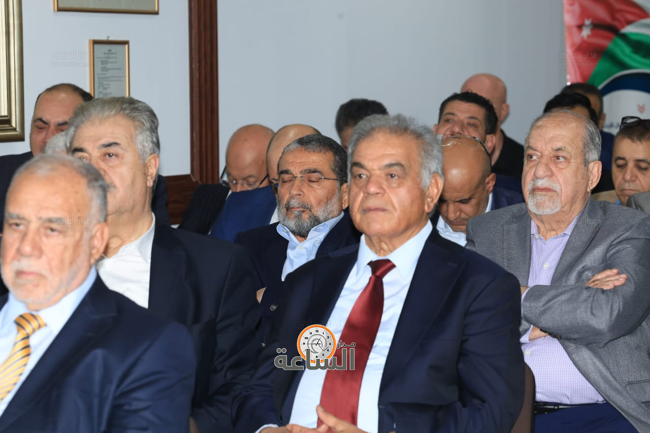 Madar Al-Saa Images 0.32692971865548603