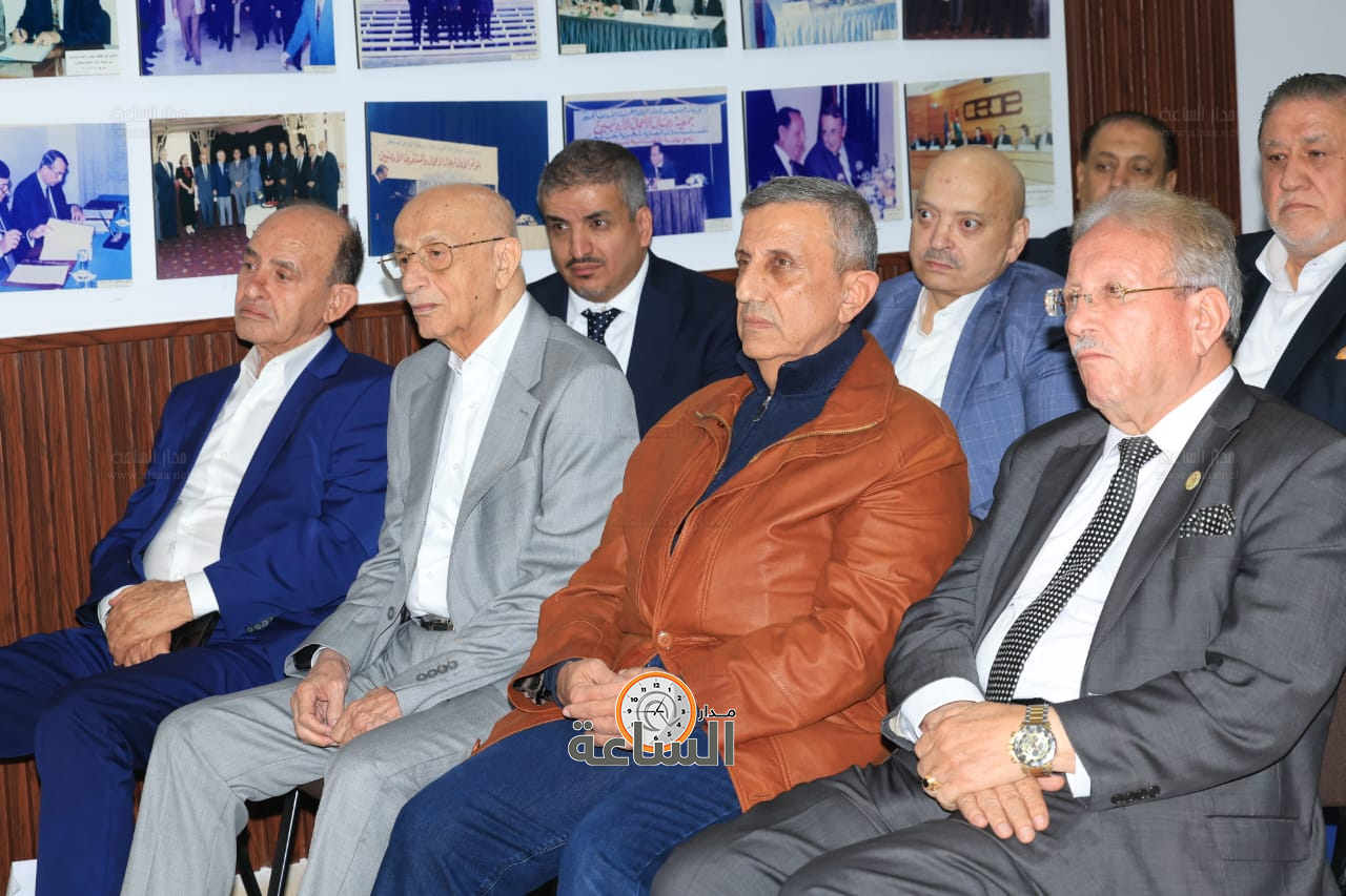 Madar Al-Saa Images 0.47184705940434957