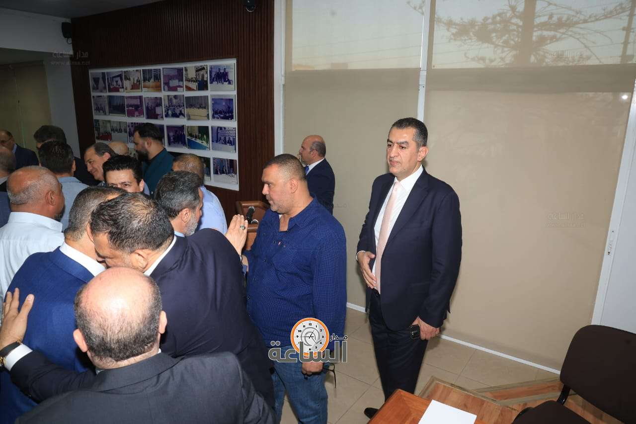 Madar Al-Saa Images 0.4597501890406184