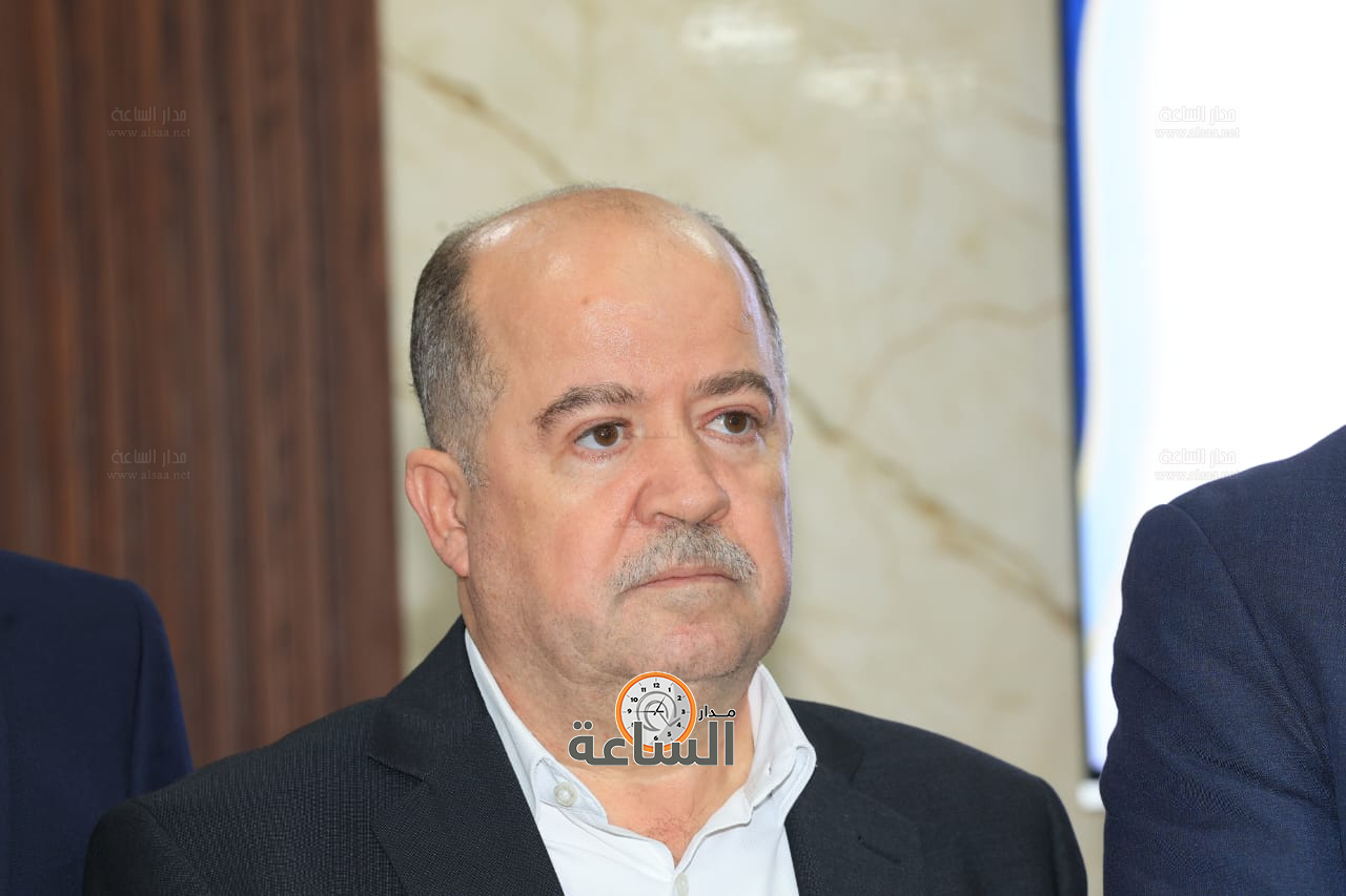 Madar Al-Saa Images 0.26408537985864555