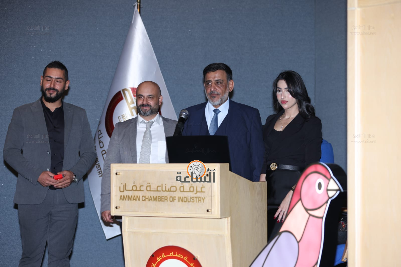 Madar Al-Saa Images 0.9062606824792219