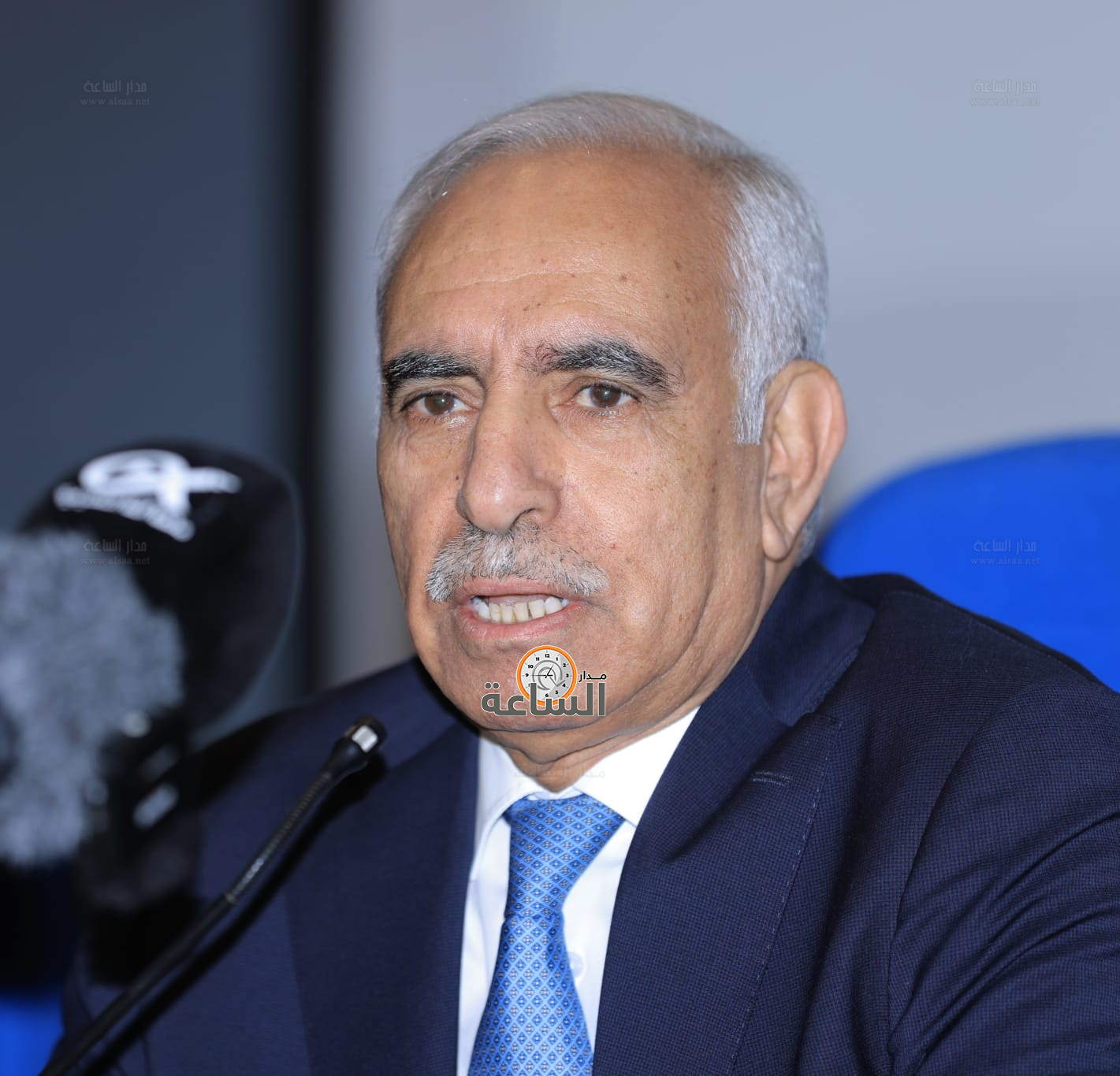 Madar Al-Saa Images 0.9821855779785624