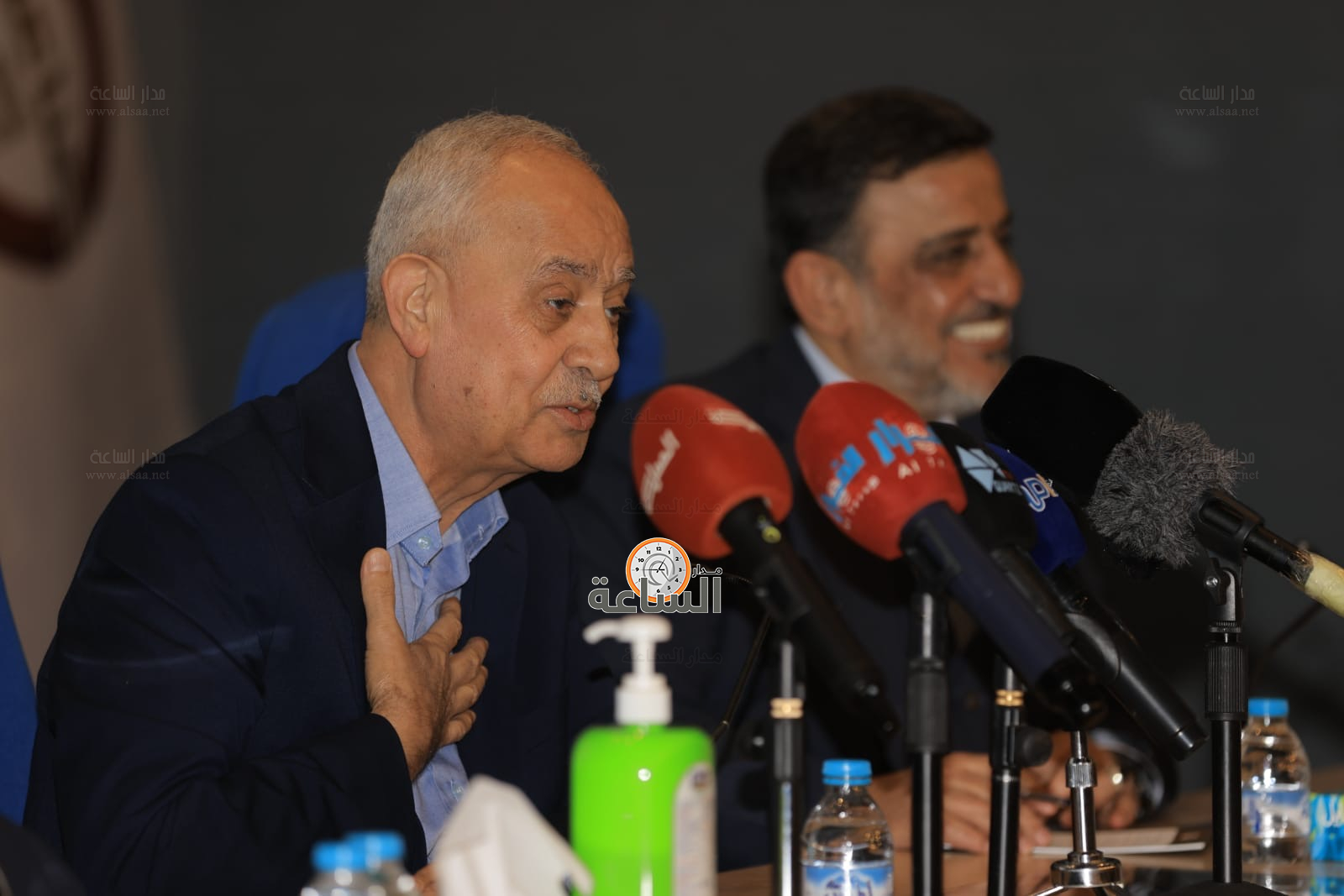 Madar Al-Saa Images 0.9248682870004605