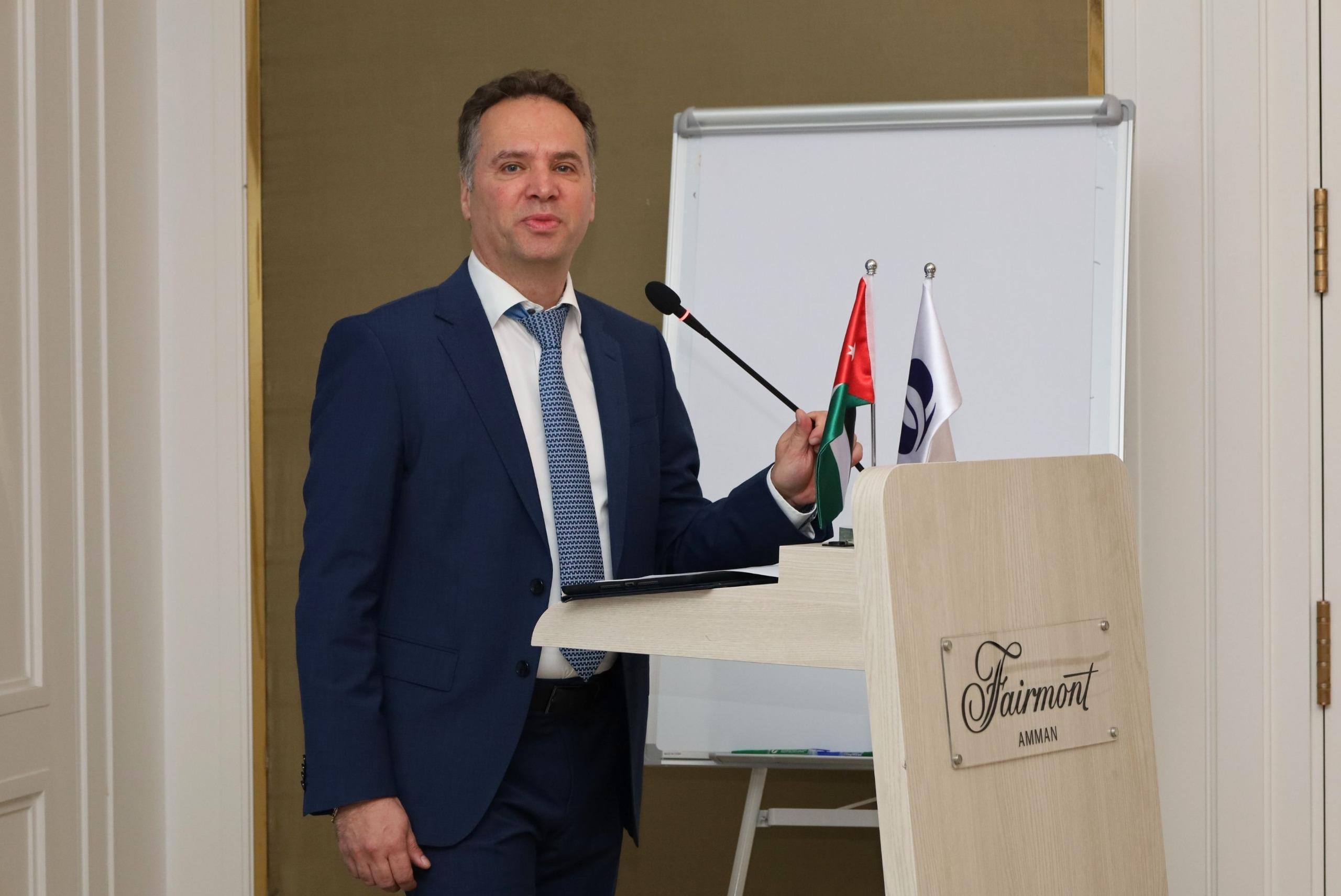 Madar Al-Saa Images 0.26740152844054255