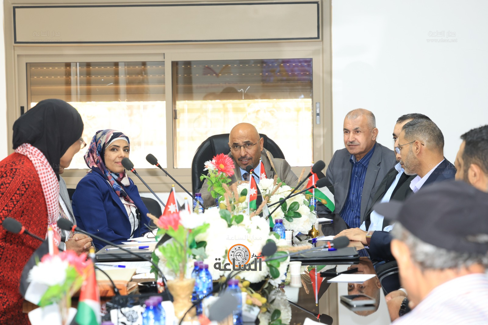 Madar Al-Saa Images 0.4773884252499033