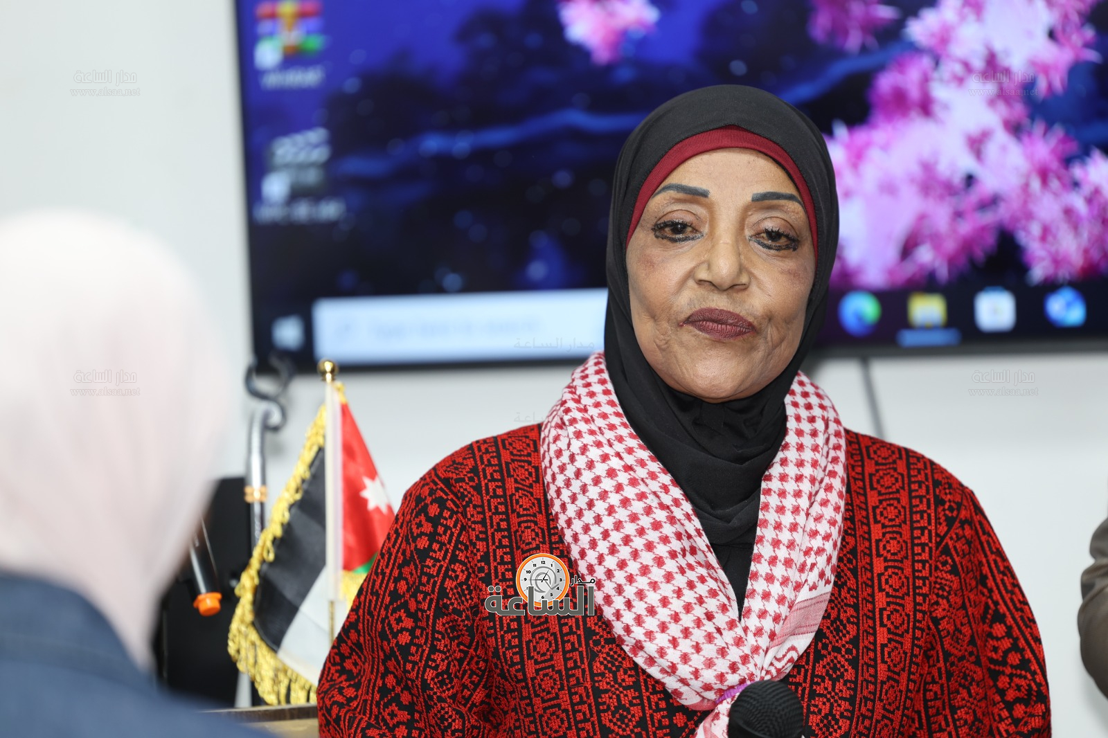 Madar Al-Saa Images 0.7143361453844724