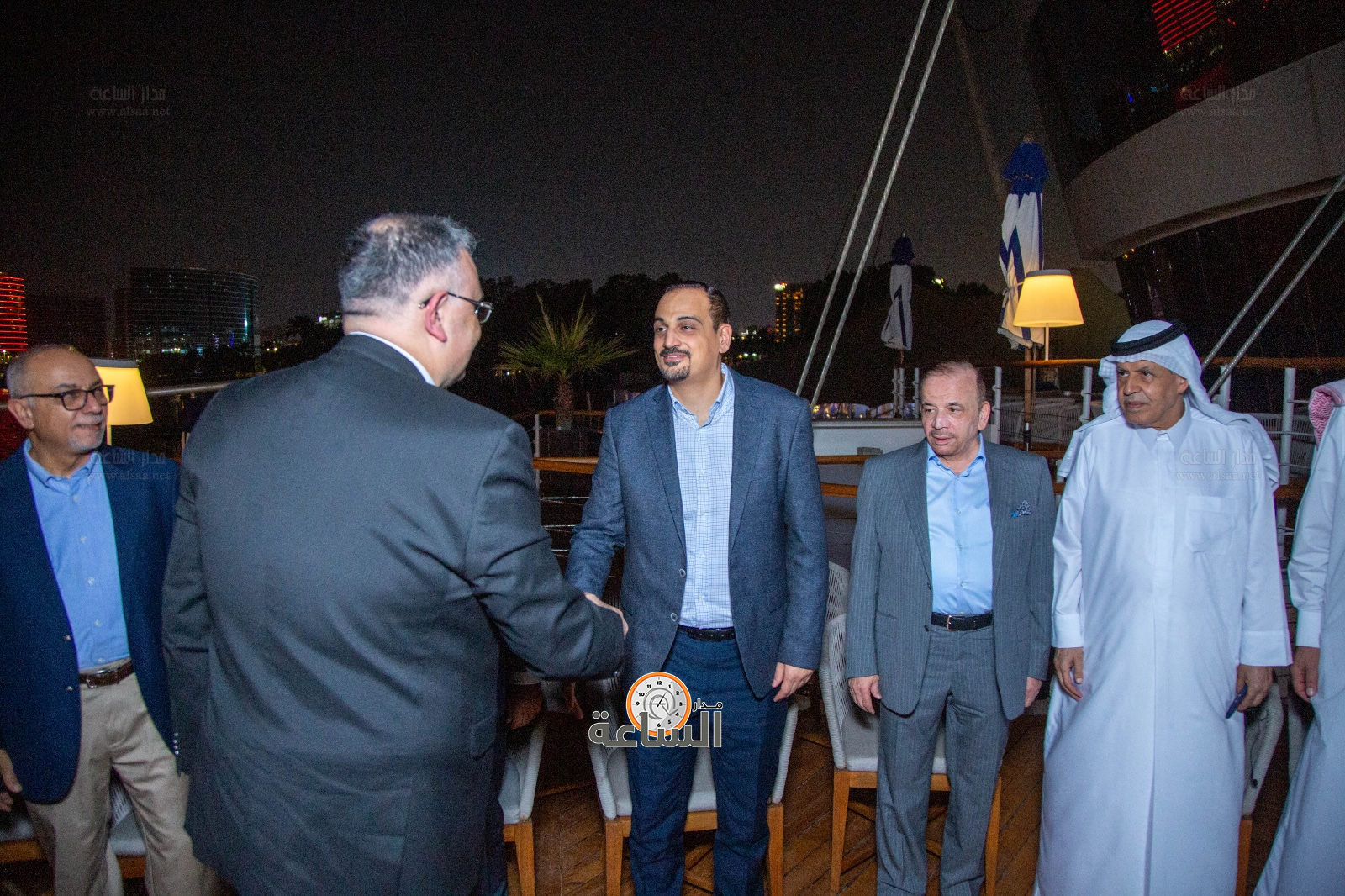 Madar Al-Saa Images 0.14317973179891585