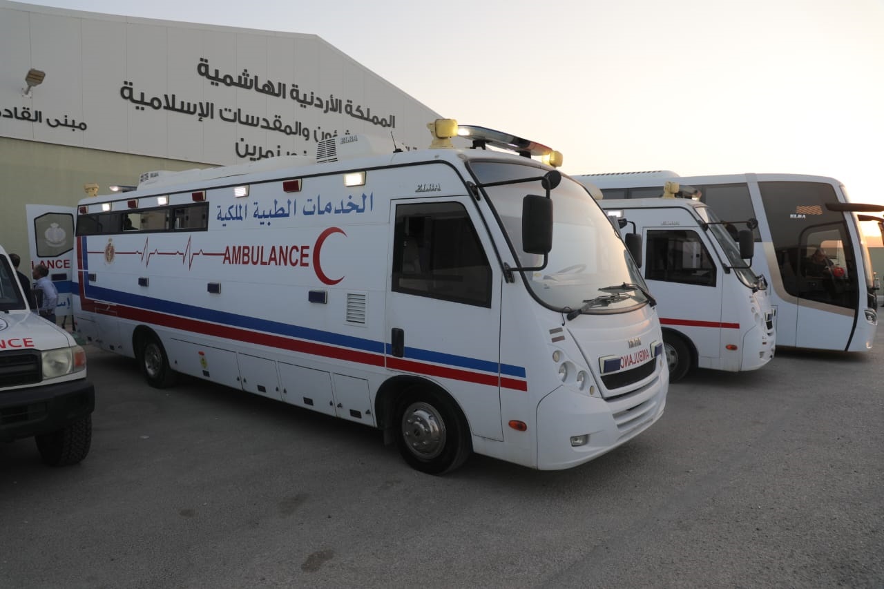 Madar Al-Saa Images 0.8003135620300023