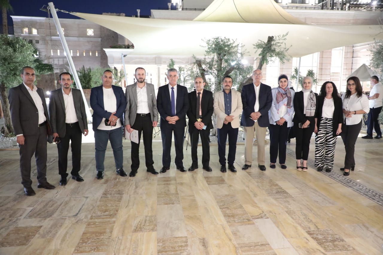 Madar Al-Saa Images 0.4028775033029993