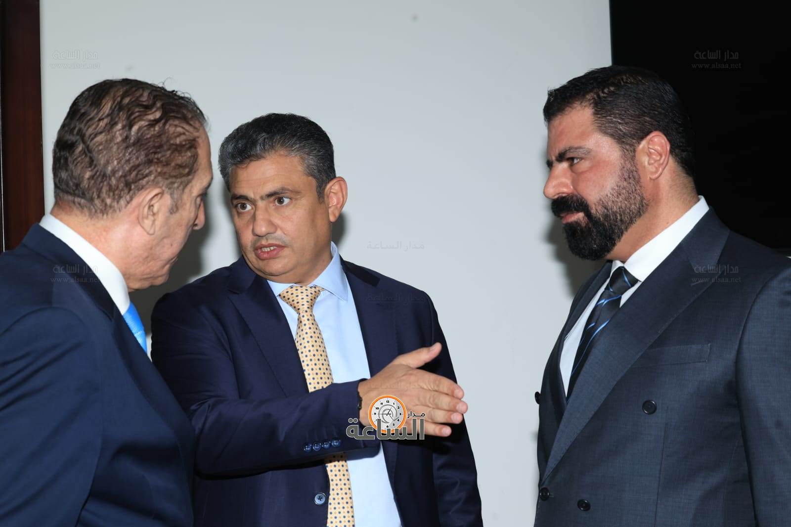 Madar Al-Saa Images 0.9953150013696381