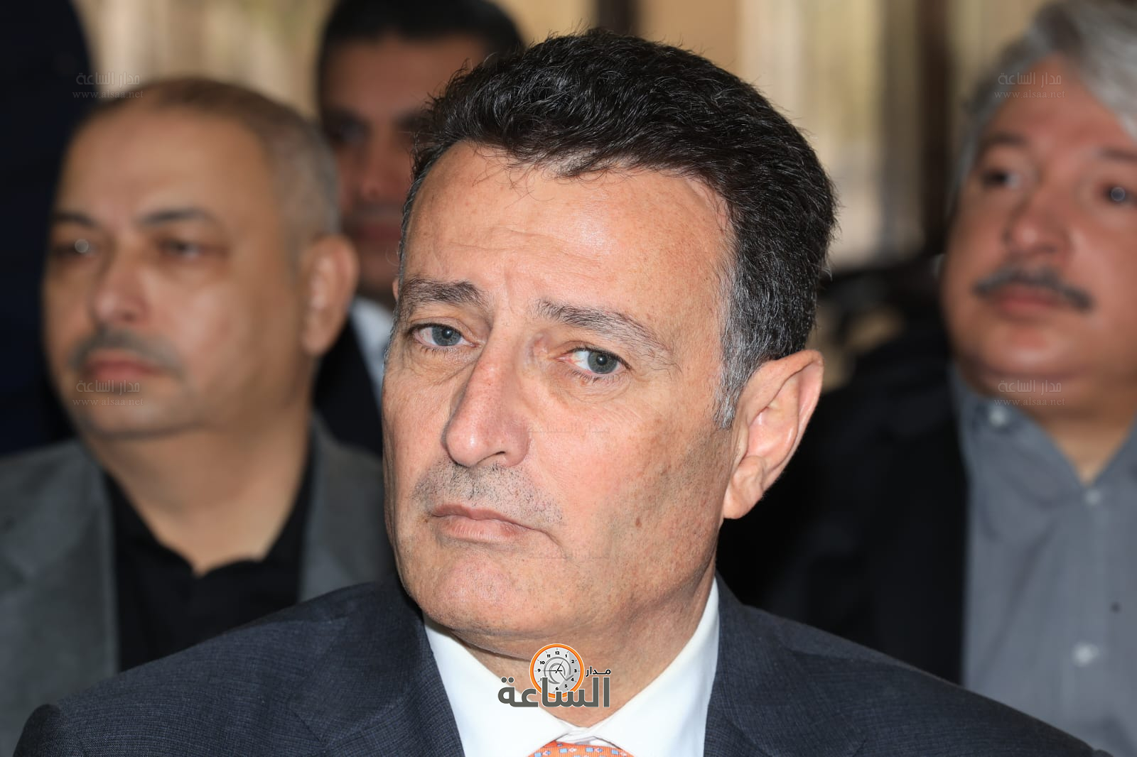 Madar Al-Saa Images 0.04800557175770992