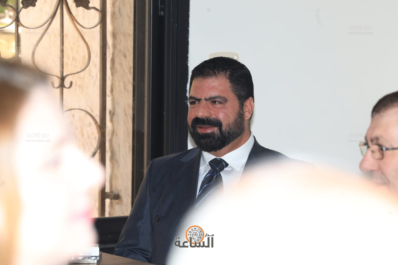 Madar Al-Saa Images 0.7800119274406123