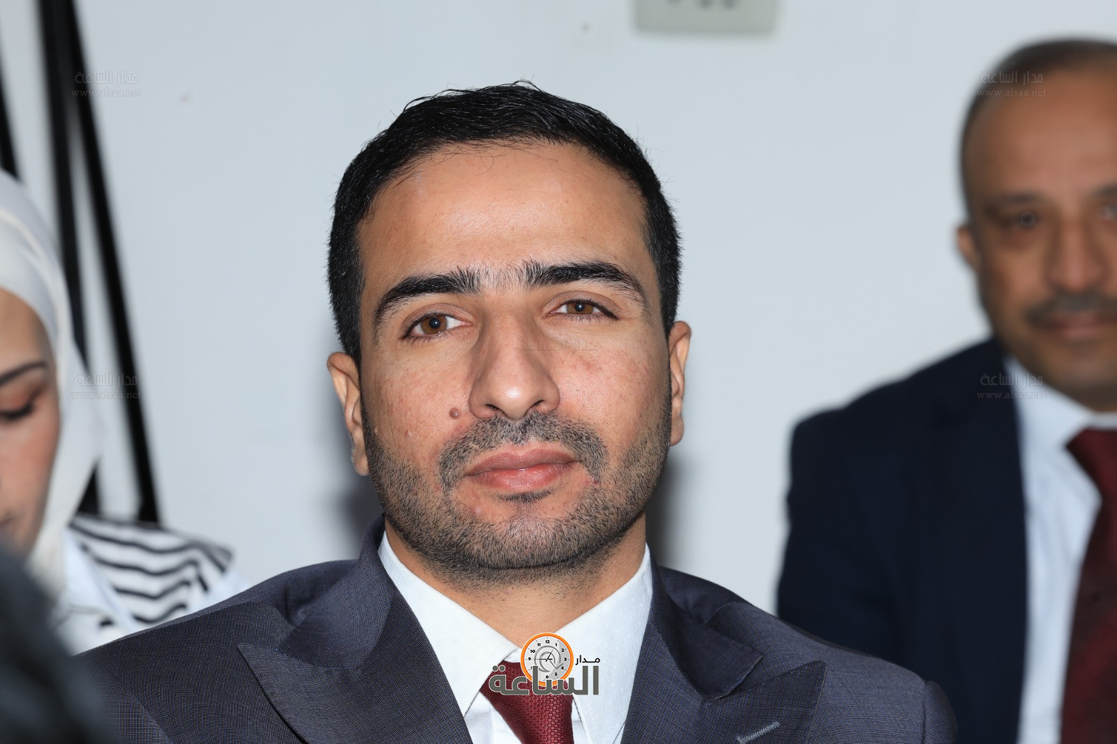 Madar Al-Saa Images 0.4209688258265797