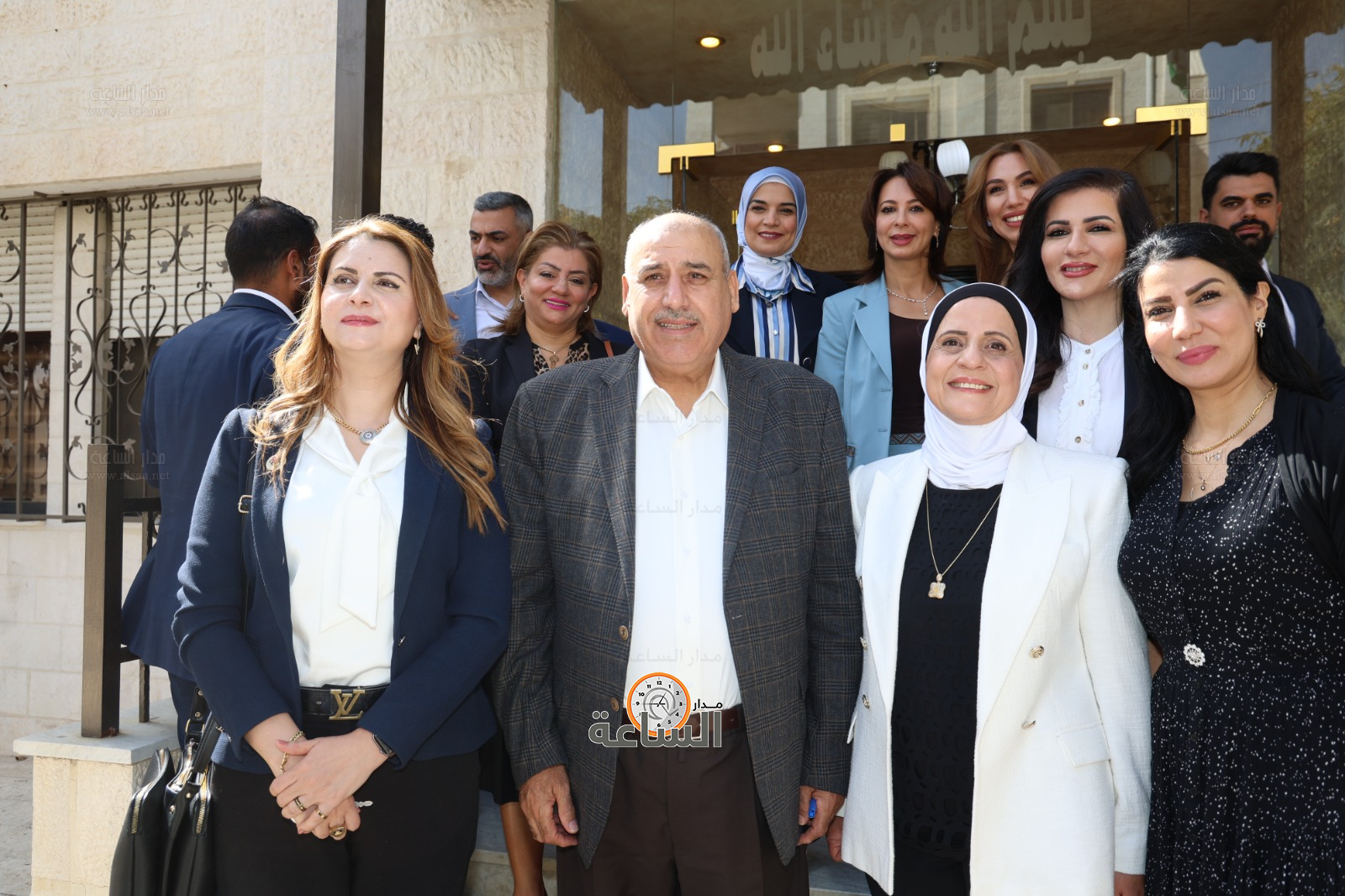 Madar Al-Saa Images 0.8164140429424338