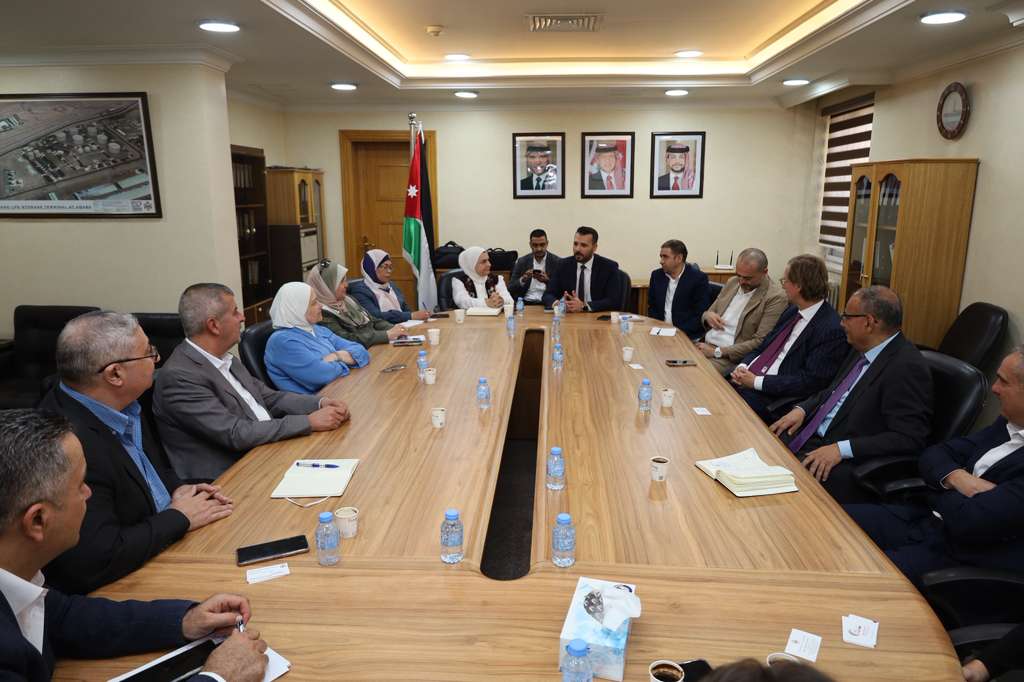 Madar Al-Saa Images 0.40924797850092054