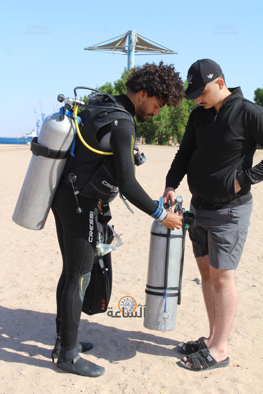 Madar Al-Saa Images 0.694631445062556