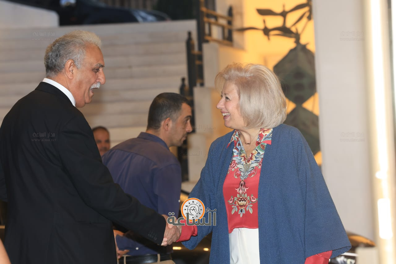 Madar Al-Saa Images 0.16484774750340292