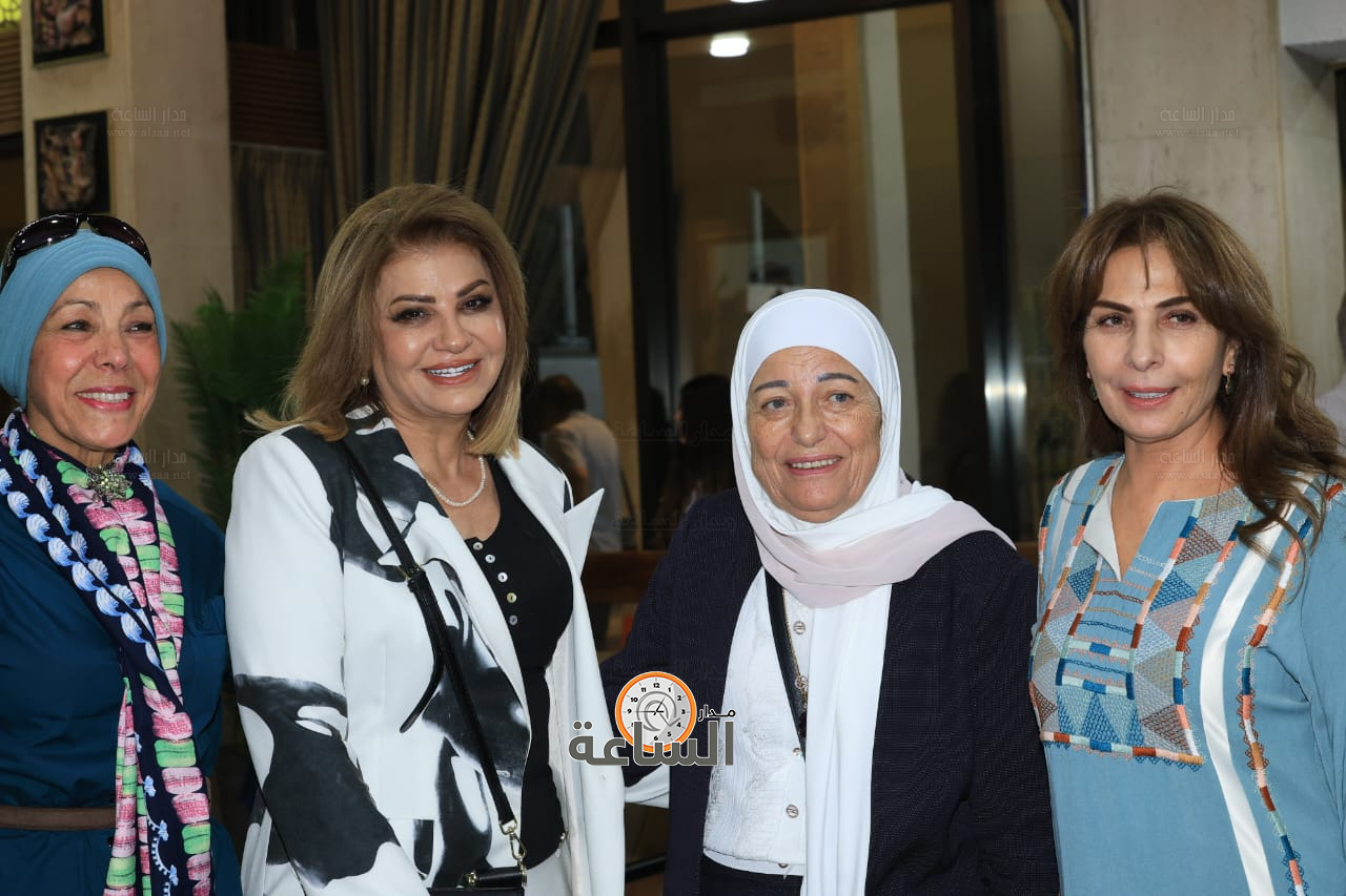 Madar Al-Saa Images 0.6905375543914584