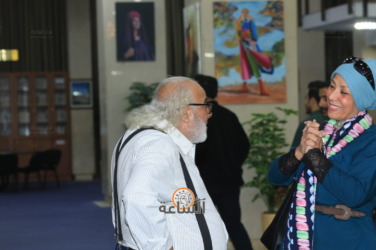 Madar Al-Saa Images 0.3870141540180947