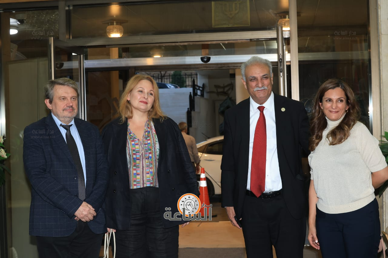 Madar Al-Saa Images 0.9111028993461044