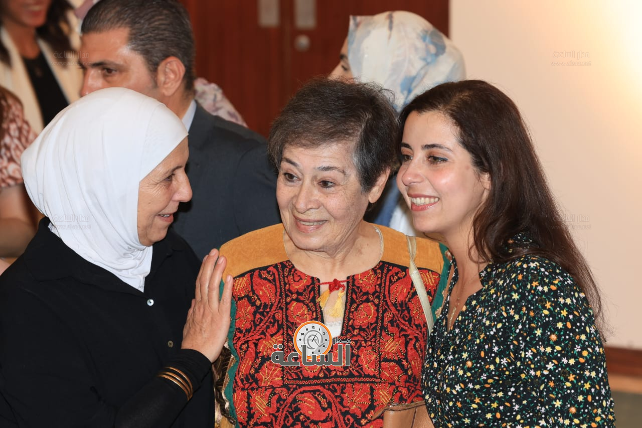 Madar Al-Saa Images 0.1221596435673743