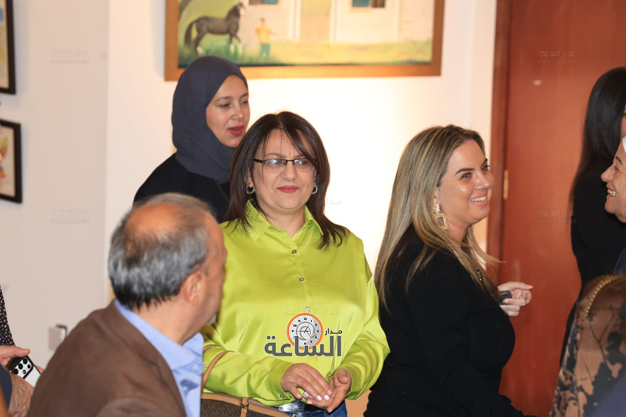 Madar Al-Saa Images 0.28130480147785497