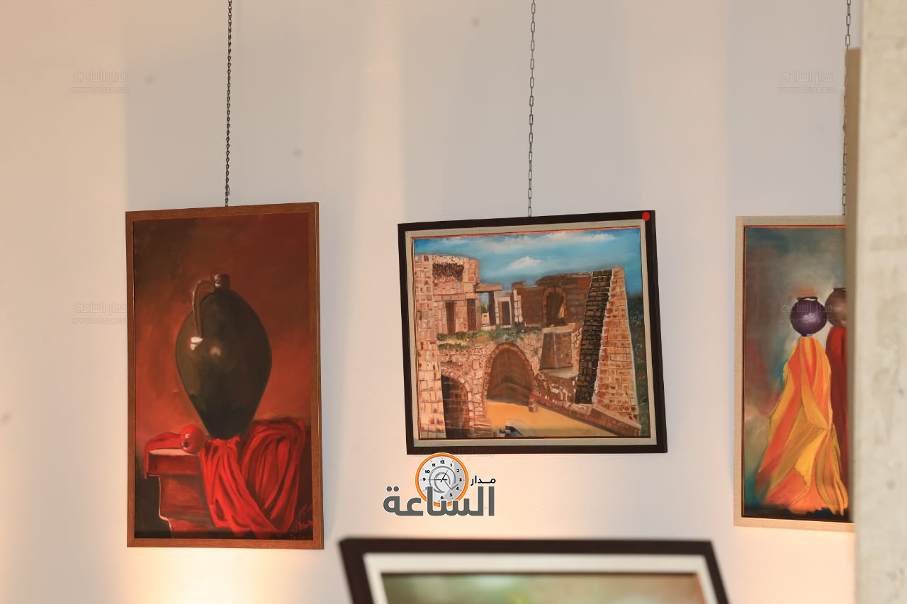 Madar Al-Saa Images 0.38376929740580434