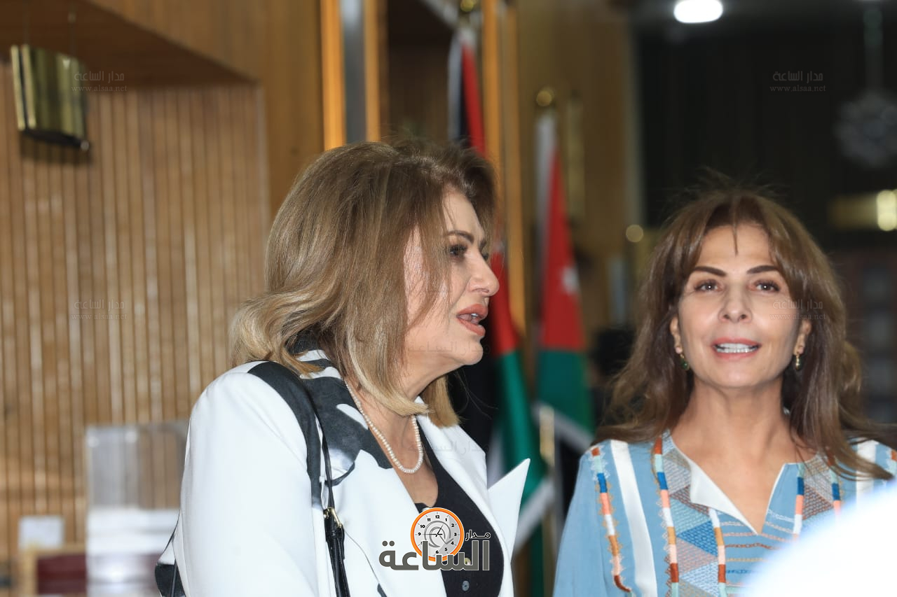 Madar Al-Saa Images 0.31793182735105485